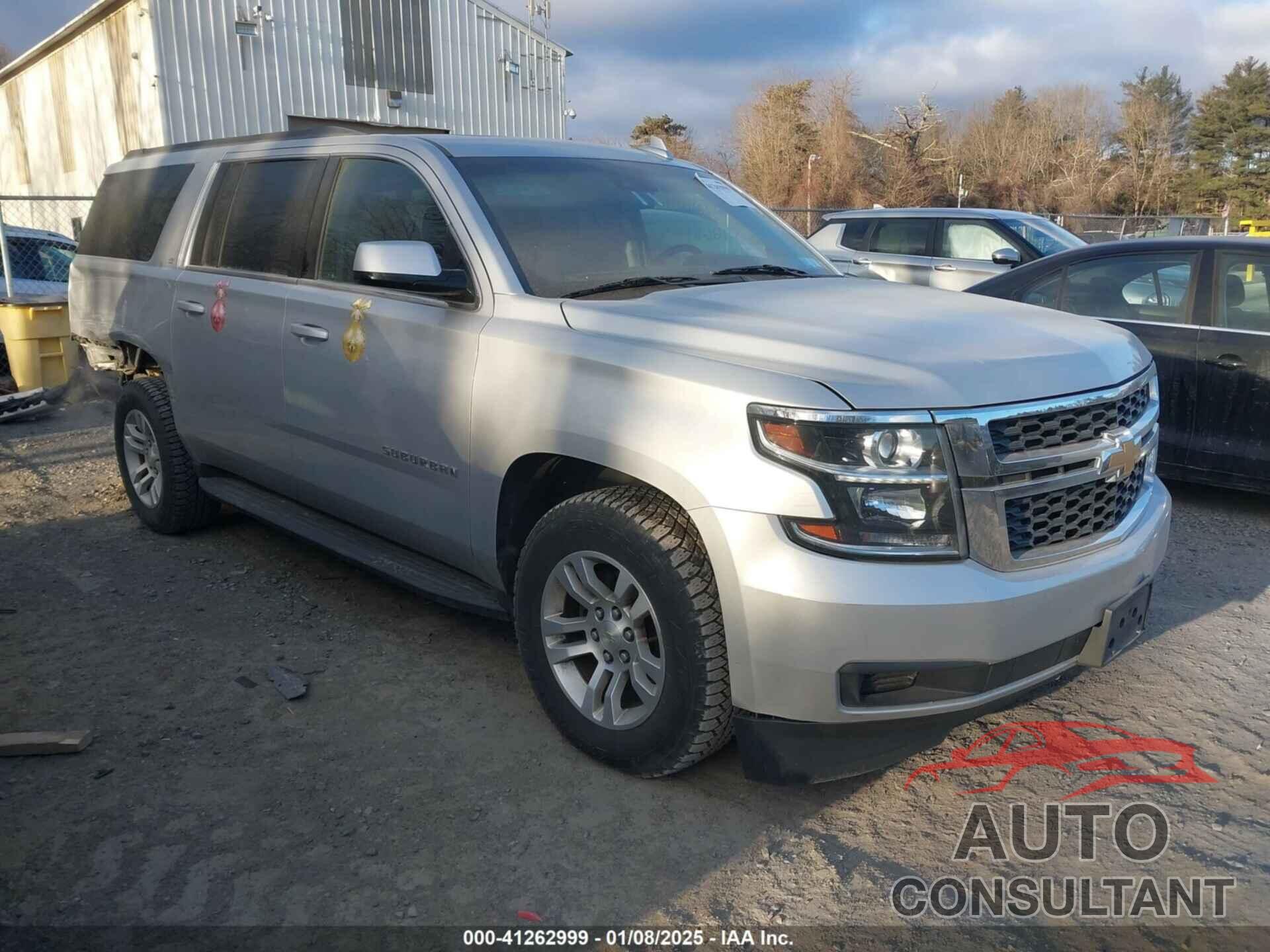 CHEVROLET SUBURBAN 2018 - 1GNSKHKC7JR230941