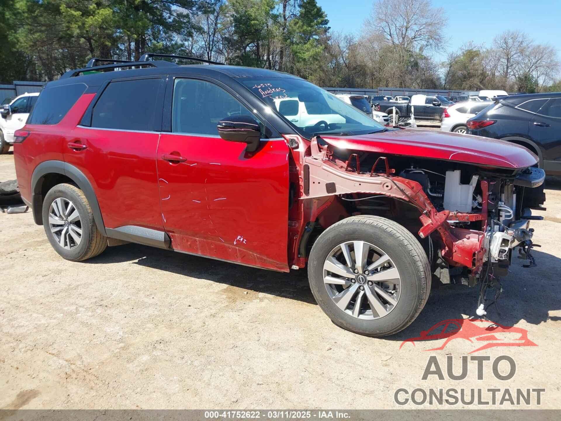 NISSAN PATHFINDER 2023 - 5N1DR3CA6PC266060