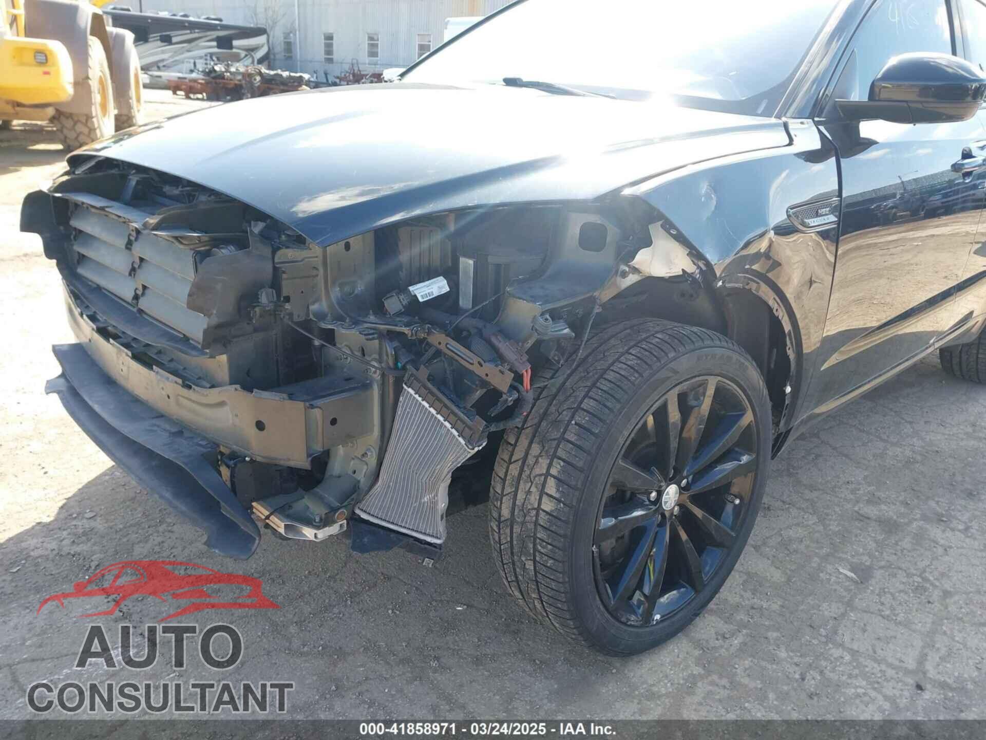 JAGUAR E-PACE 2018 - SADFM2GX9J1Z06323