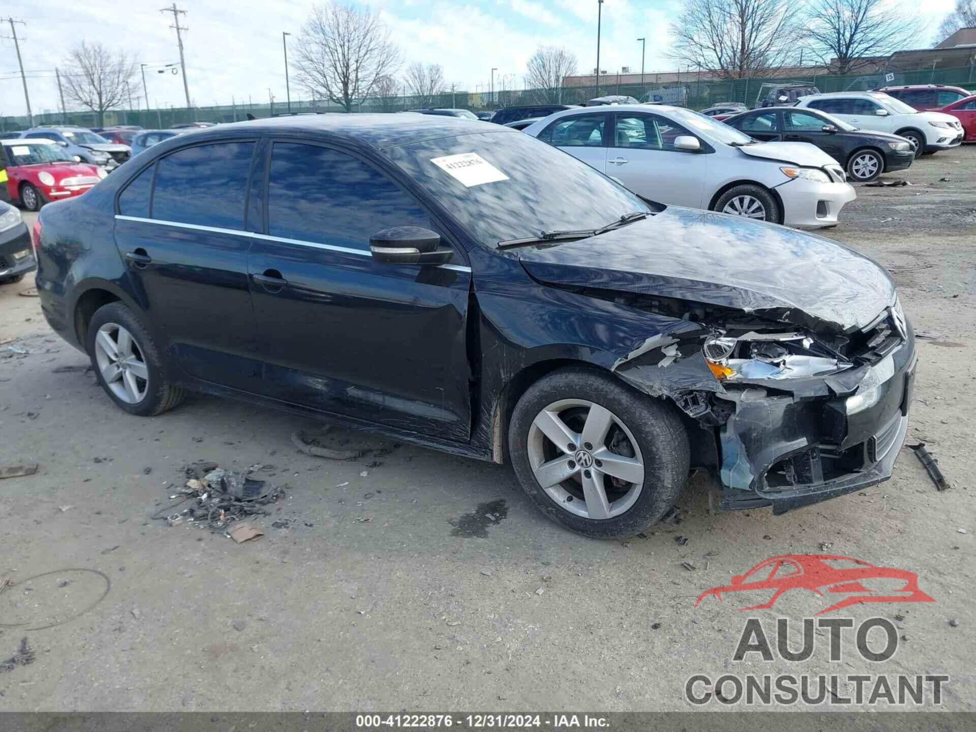 VOLKSWAGEN JETTA 2014 - 3VW3L7AJ9EM401374