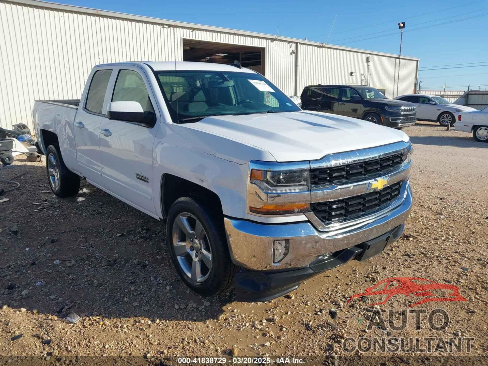 CHEVROLET SILVERADO 1500 2017 - 1GCRCREC5HZ210168