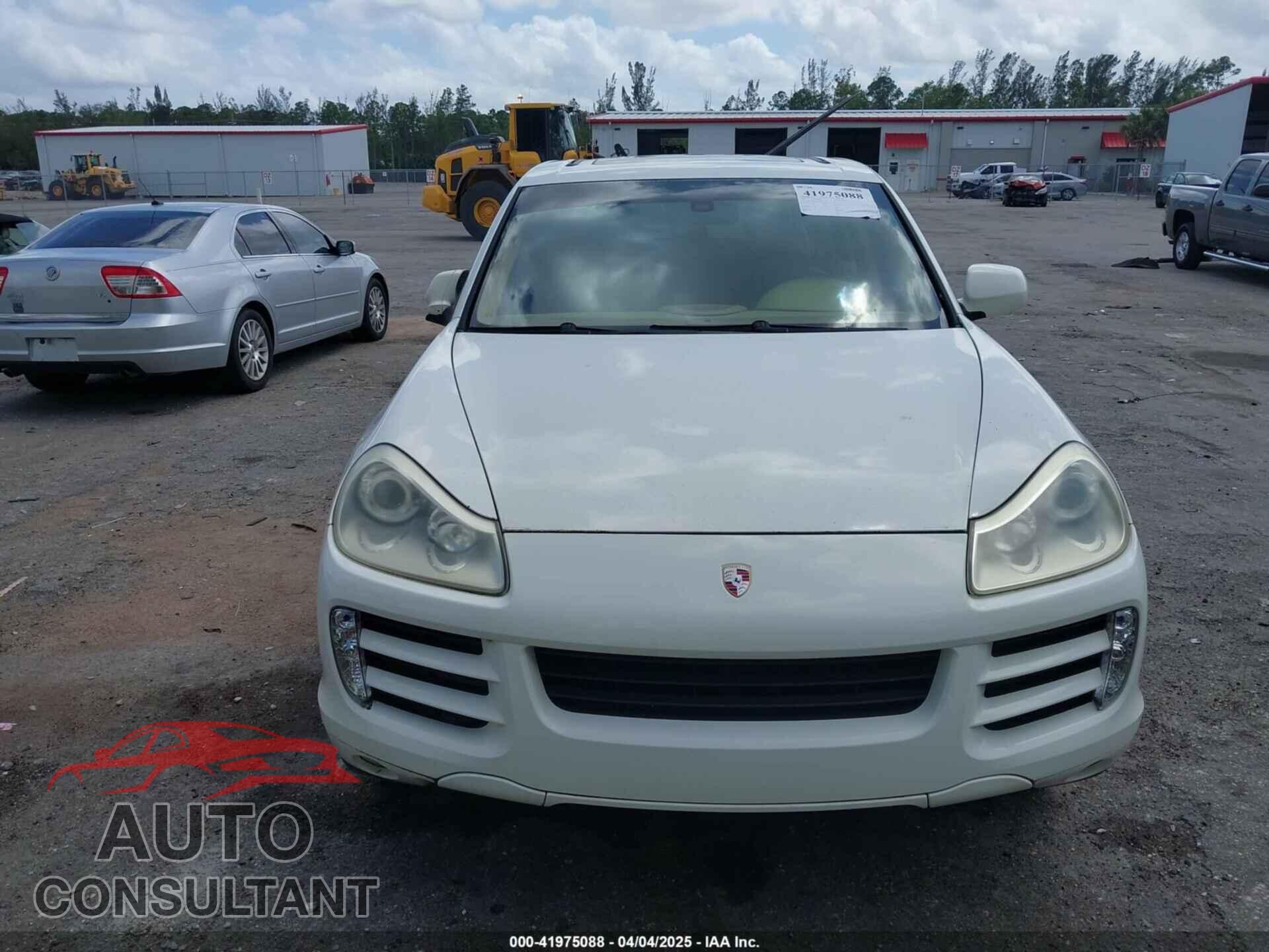 PORSCHE CAYENNE 2010 - WP1AA2AP6ALA07199