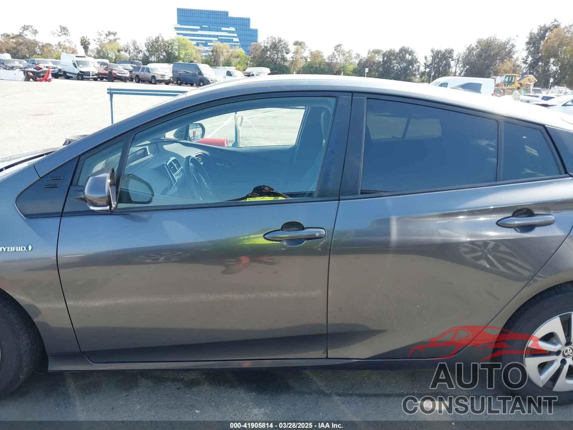 TOYOTA PRIUS 2016 - JTDKARFU0G3025090