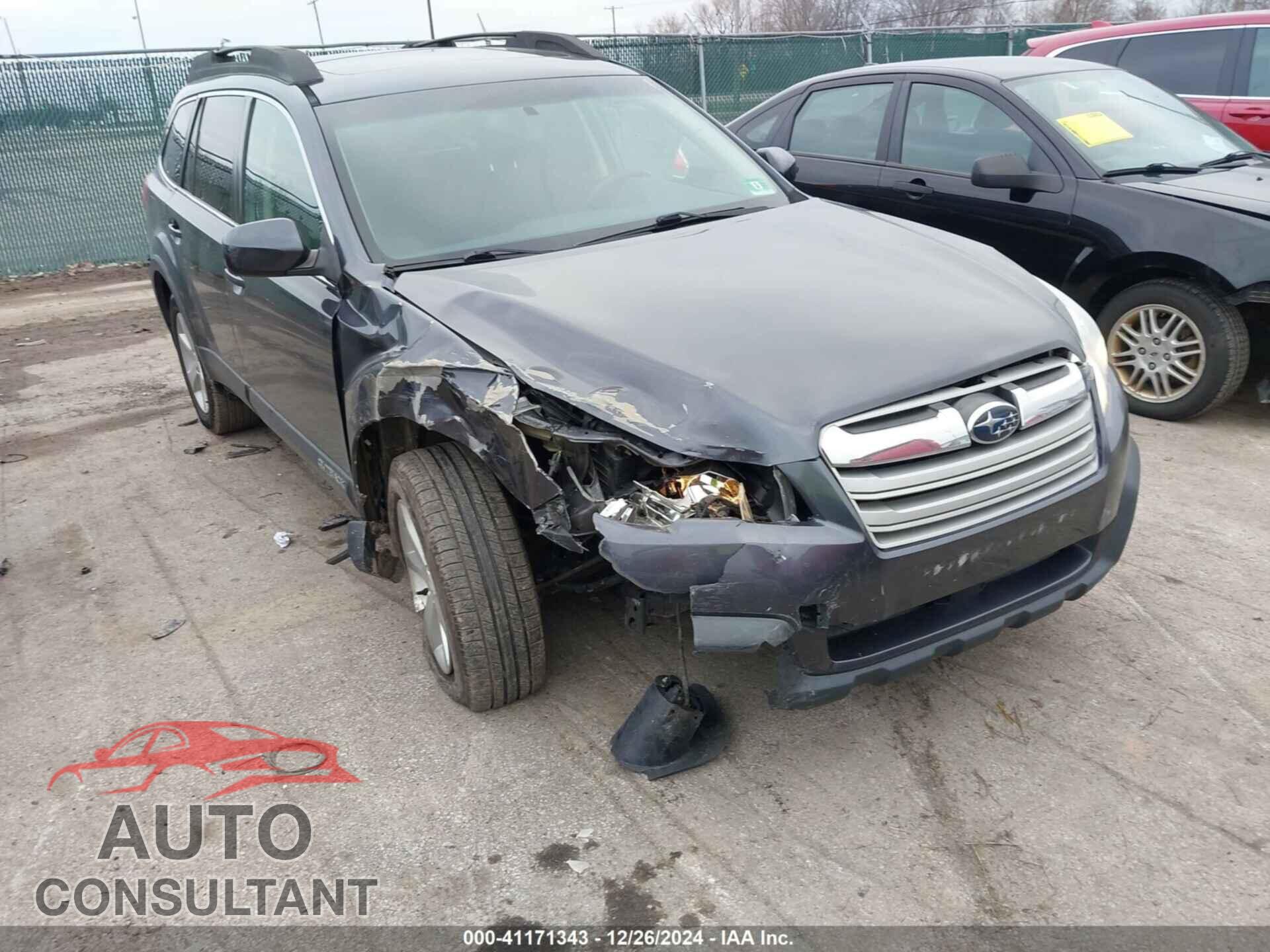 SUBARU OUTBACK 2013 - 4S4BRBGC3D3208948