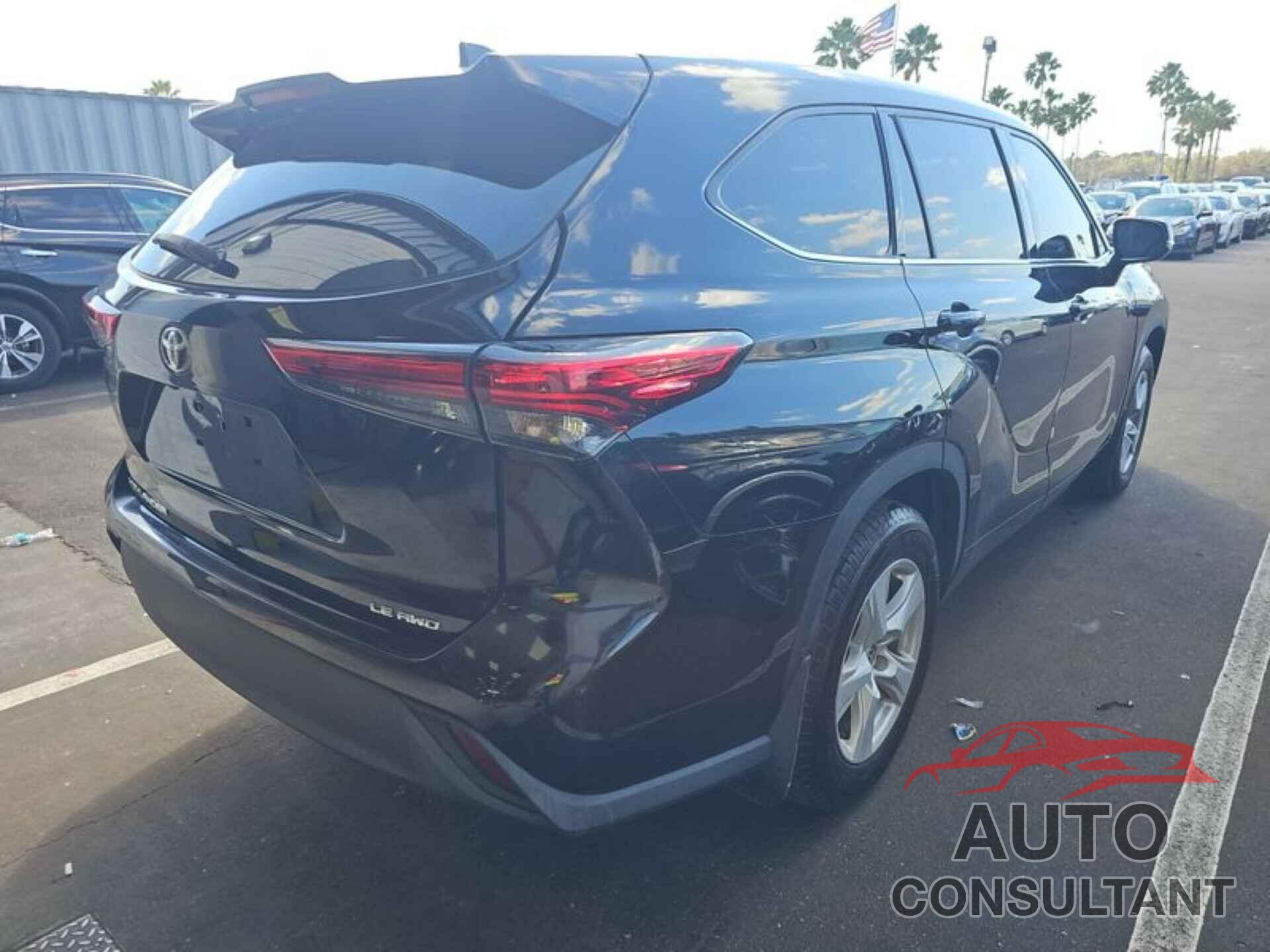 TOYOTA HIGHLANDER 2021 - 5TDBZRBH3MS543450