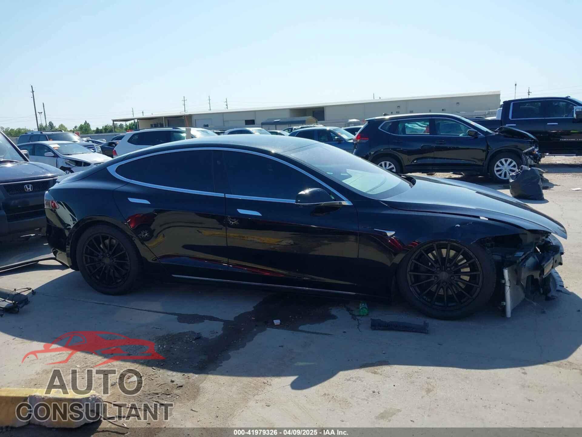 TESLA MODEL S 2021 - 5YJSA1E28MF426080