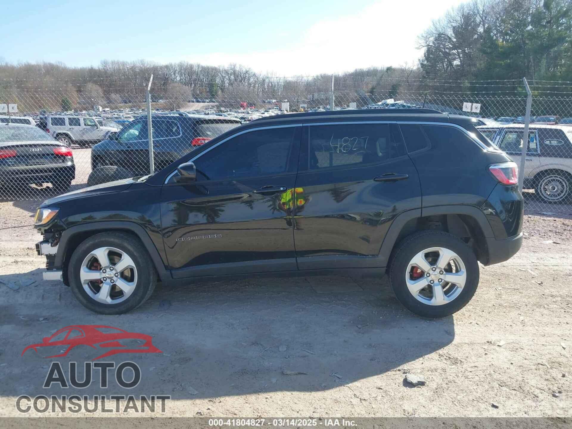 JEEP COMPASS 2018 - 3C4NJDBB8JT202680