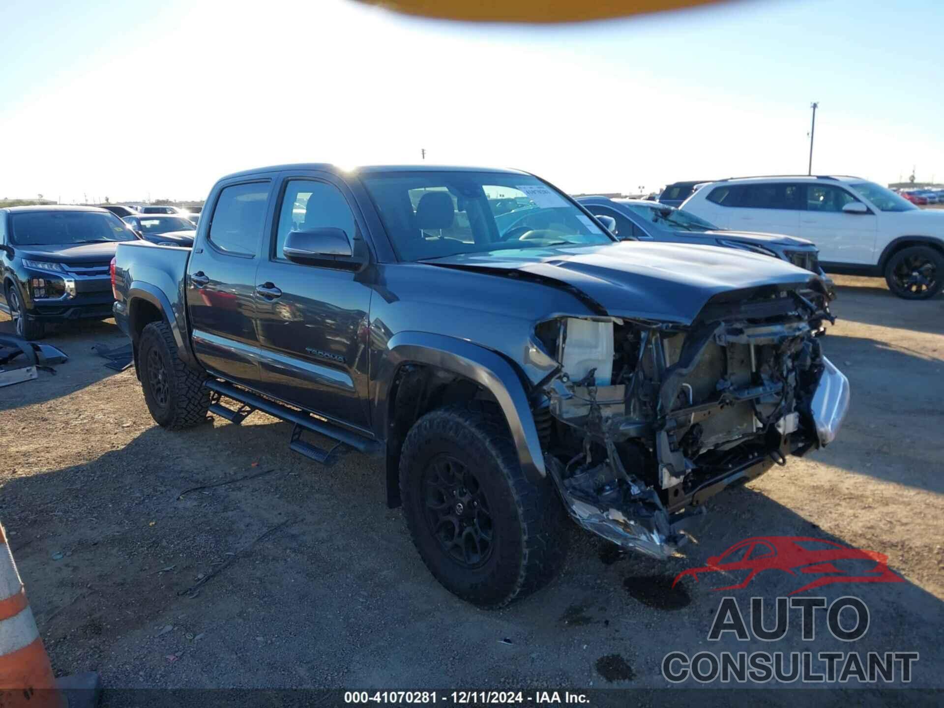 TOYOTA TACOMA 2022 - 3TMCZ5AN8NM465009