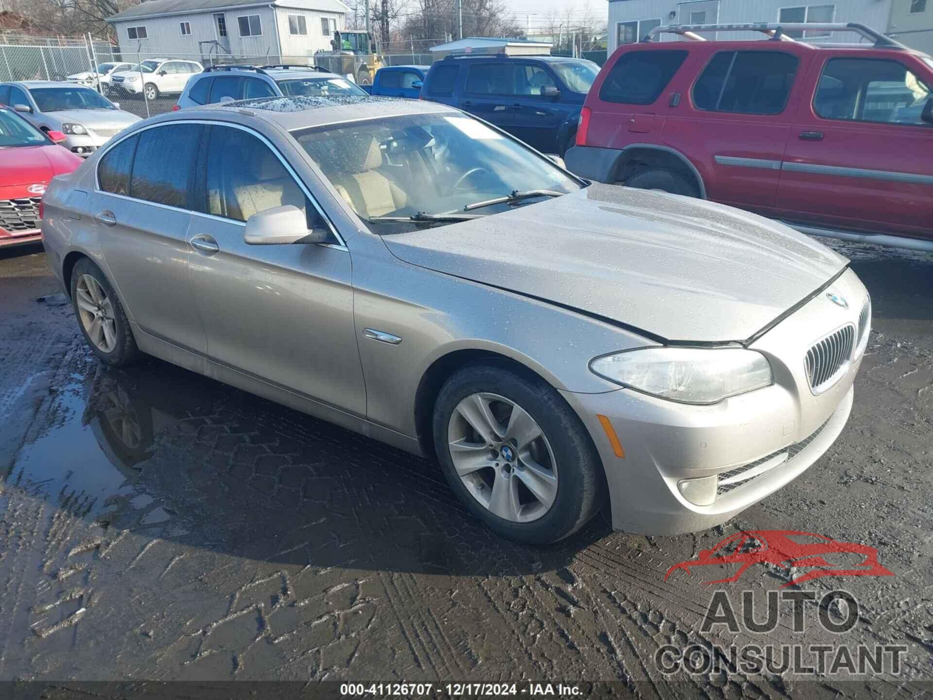 BMW 528I 2013 - WBAXH5C53DDW15391