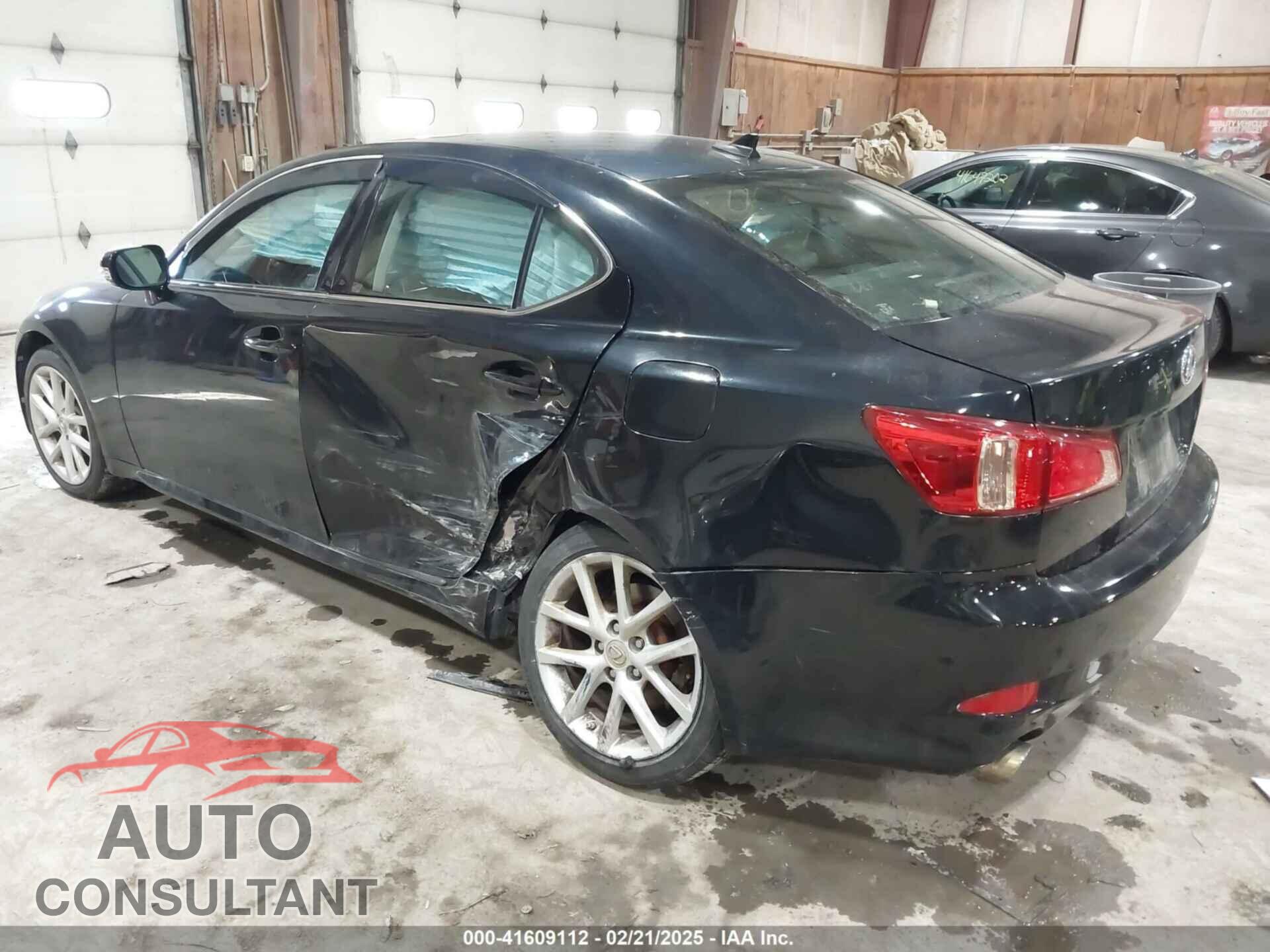 LEXUS IS 250 2011 - JTHCF5C27B5049237