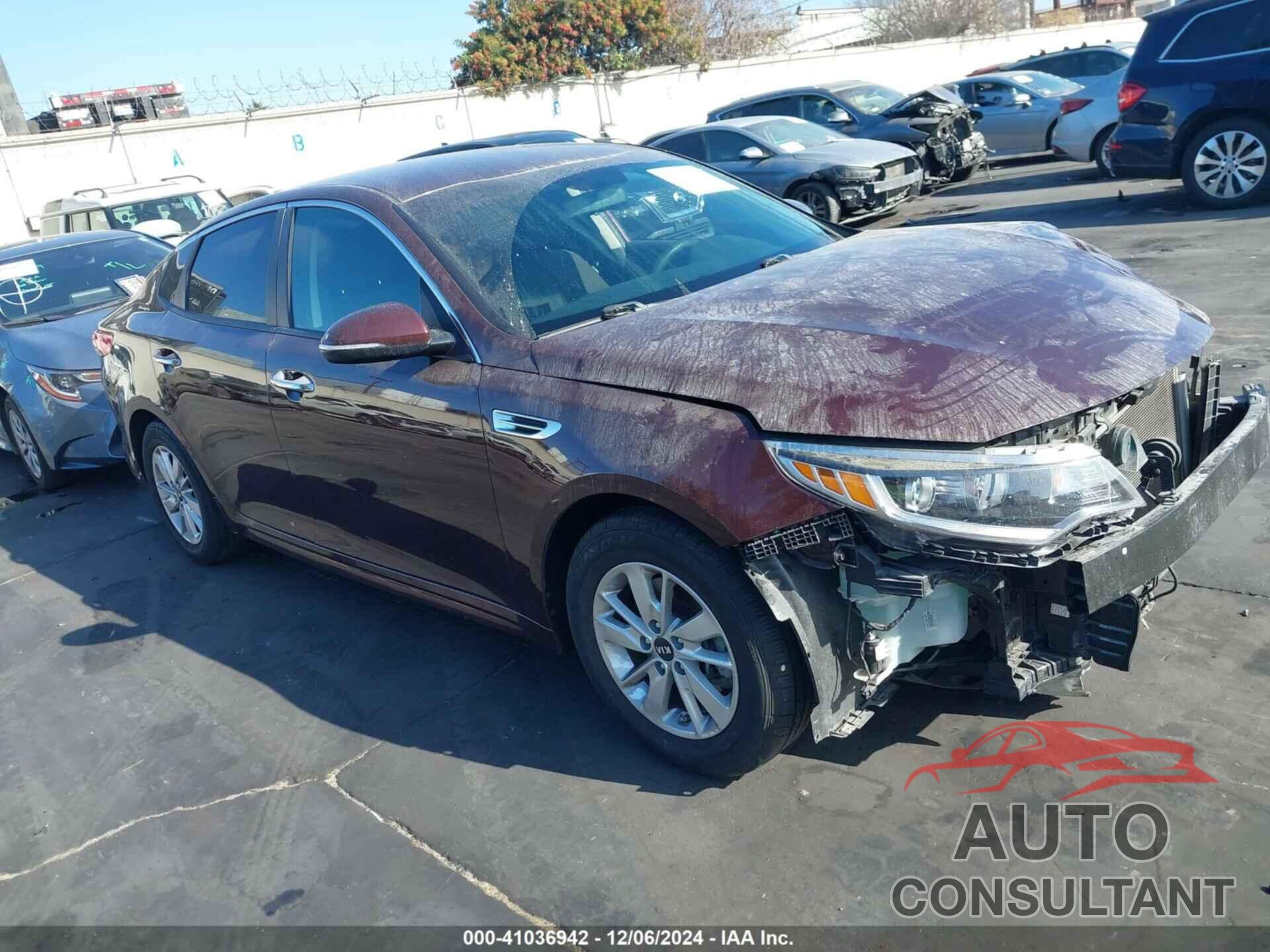 KIA OPTIMA 2016 - 5XXGT4L32GG120023