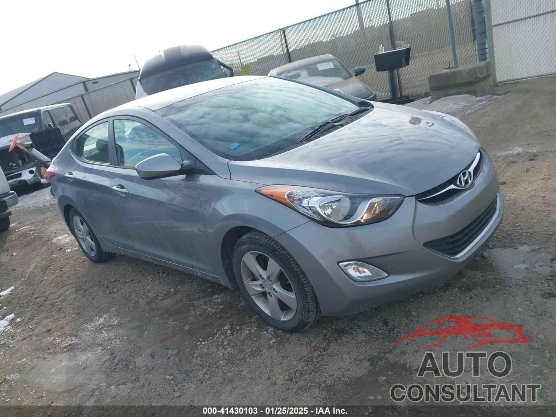 HYUNDAI ELANTRA 2012 - KMHDH4AE4CU389410