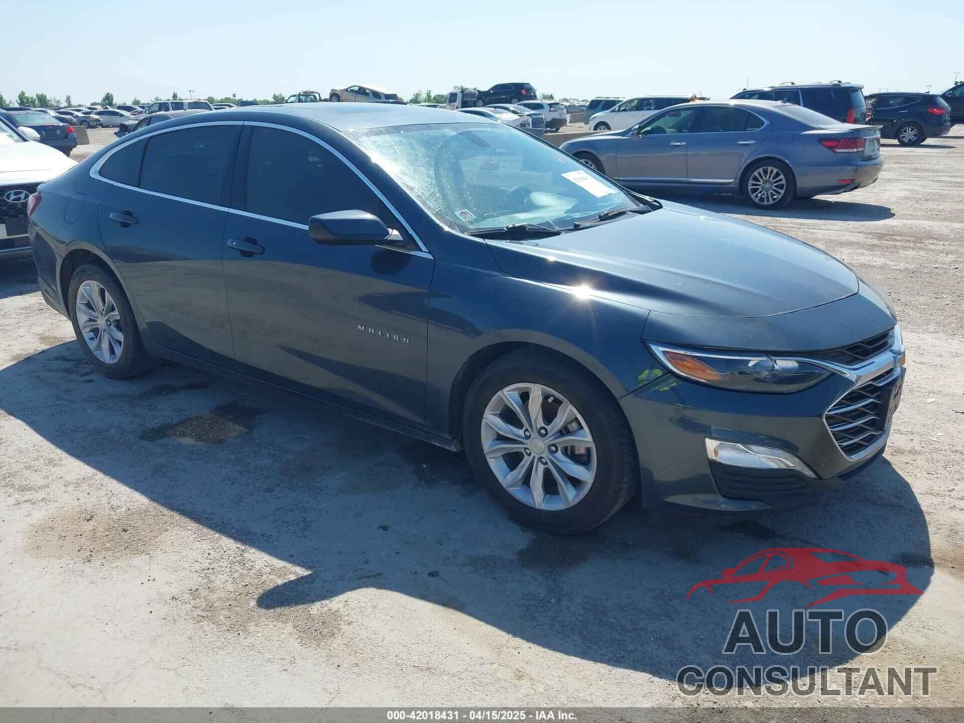 CHEVROLET MALIBU 2021 - 1G1ZD5ST2MF060387