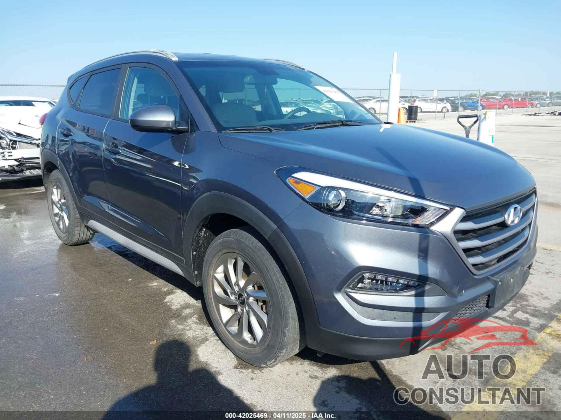 HYUNDAI TUCSON 2018 - KM8J33A4XJU725819