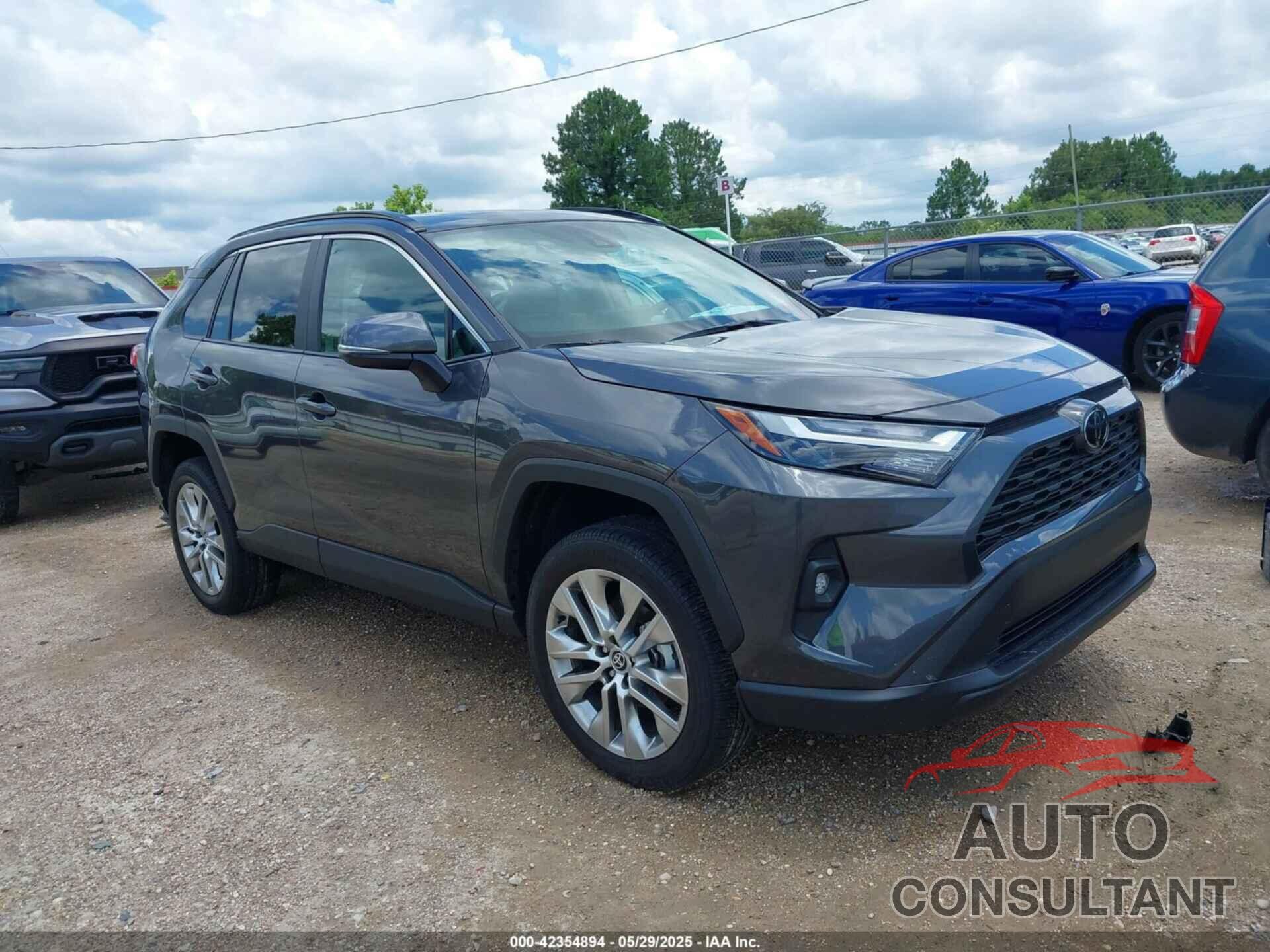 TOYOTA RAV4 2024 - 2T3C1RFV8RW359896