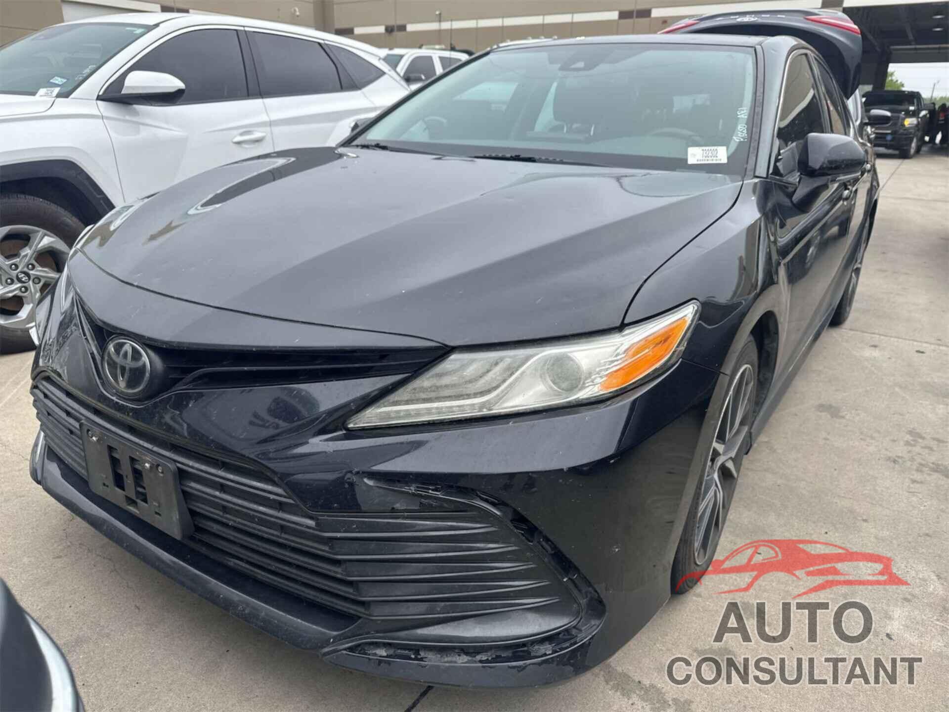 TOYOTA CAMRY 2021 - 4T1F11AK6MU434527