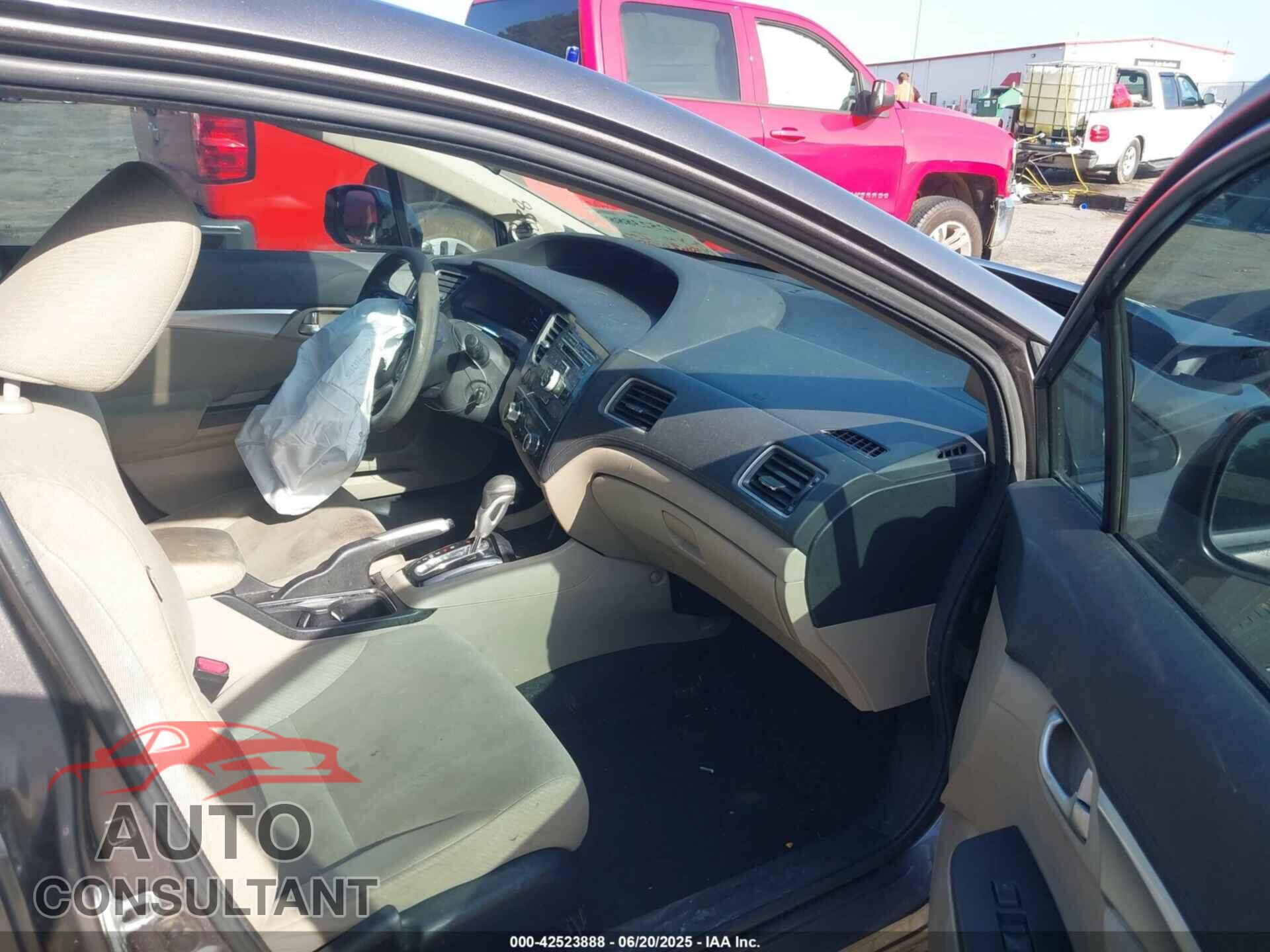 HONDA CIVIC 2013 - 19XFB2F8XDE037115