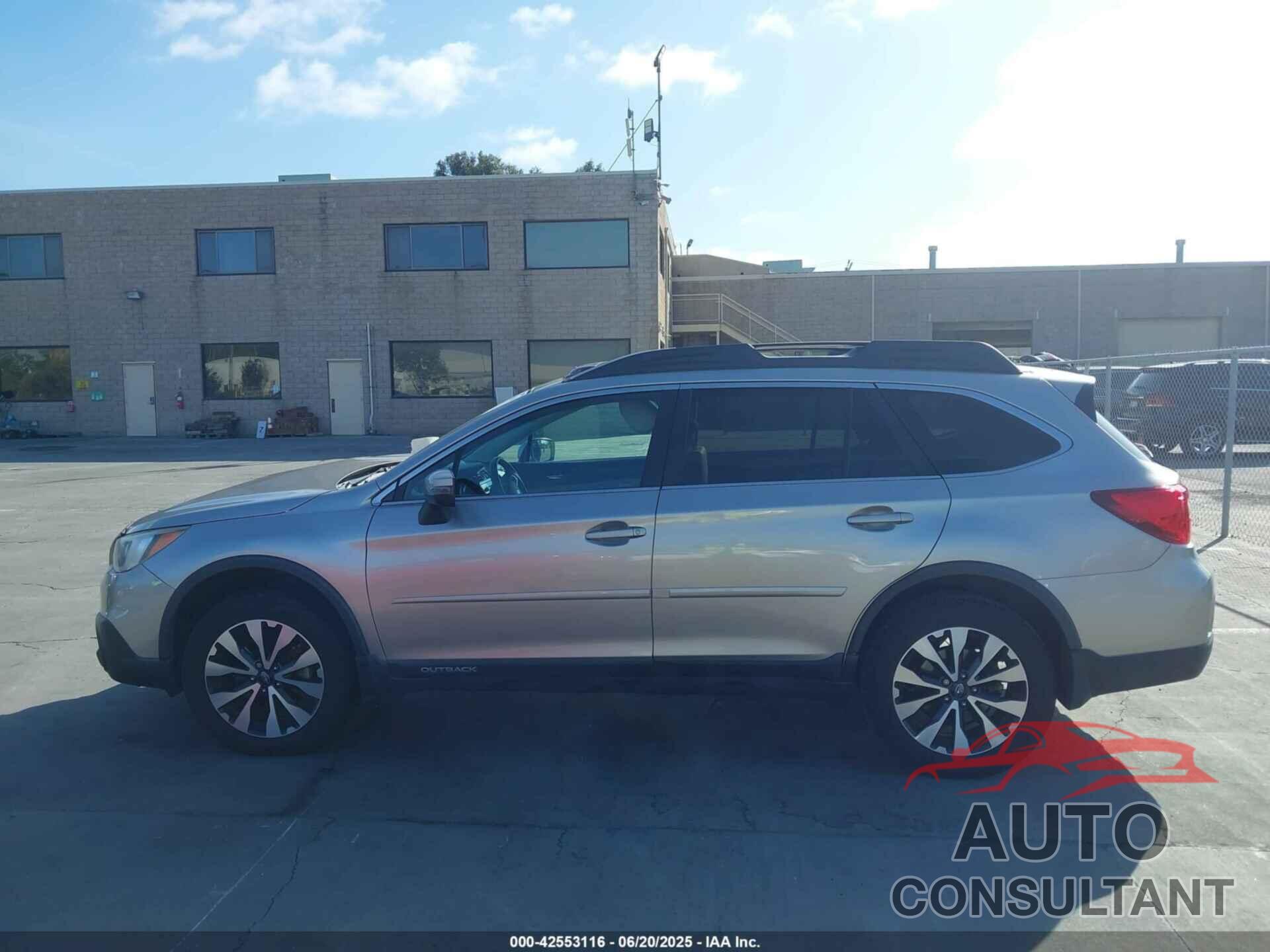 SUBARU OUTBACK 2015 - 4S4BSALC1F3311549