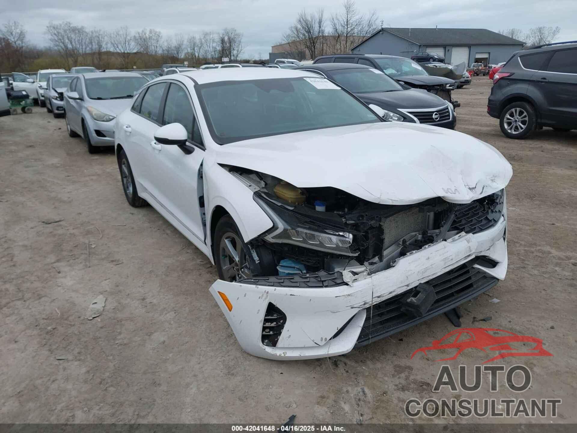 KIA K5 2023 - 5XXG14J24PG177713