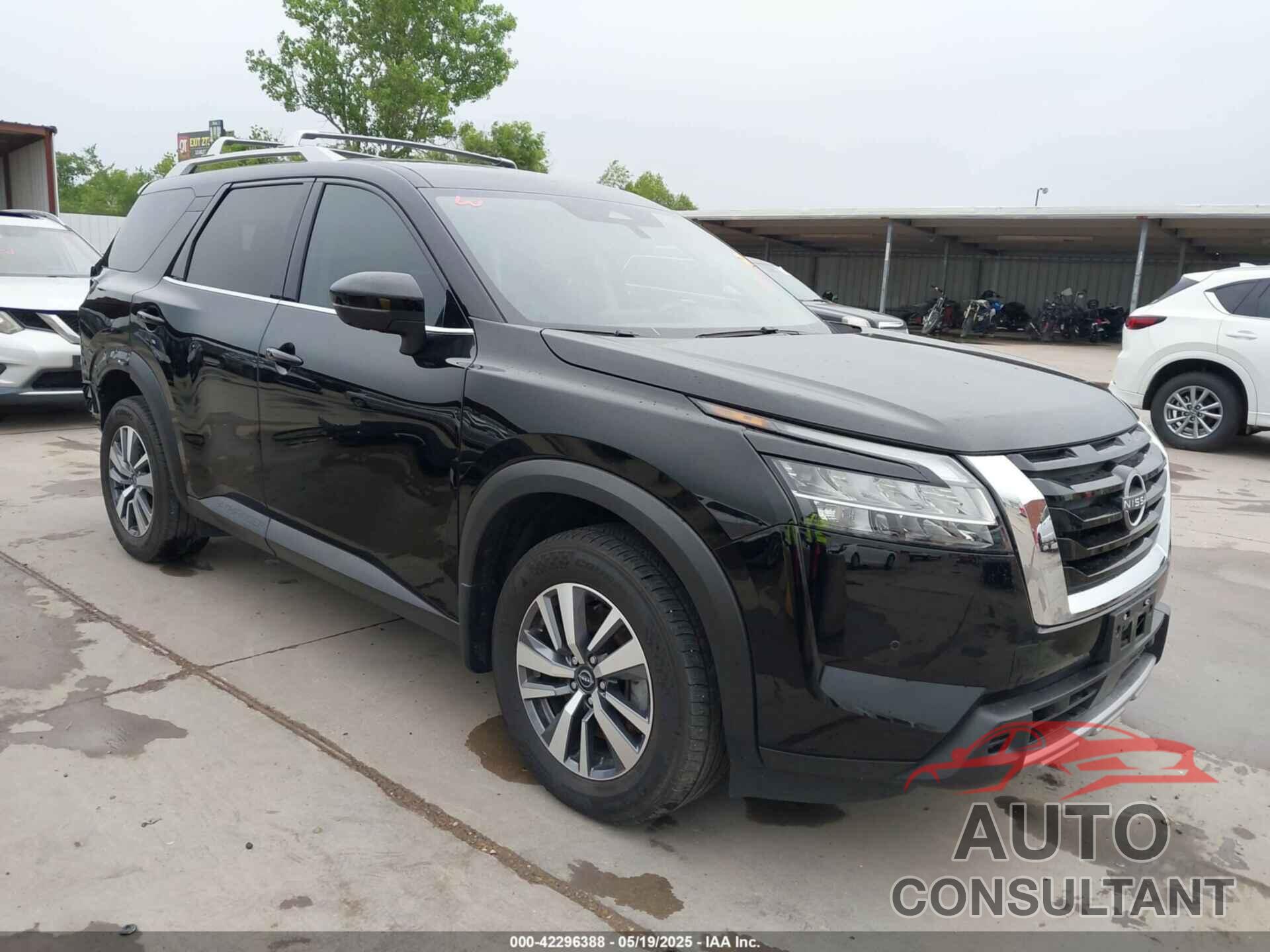 NISSAN PATHFINDER 2023 - 5N1DR3CA1PC277841