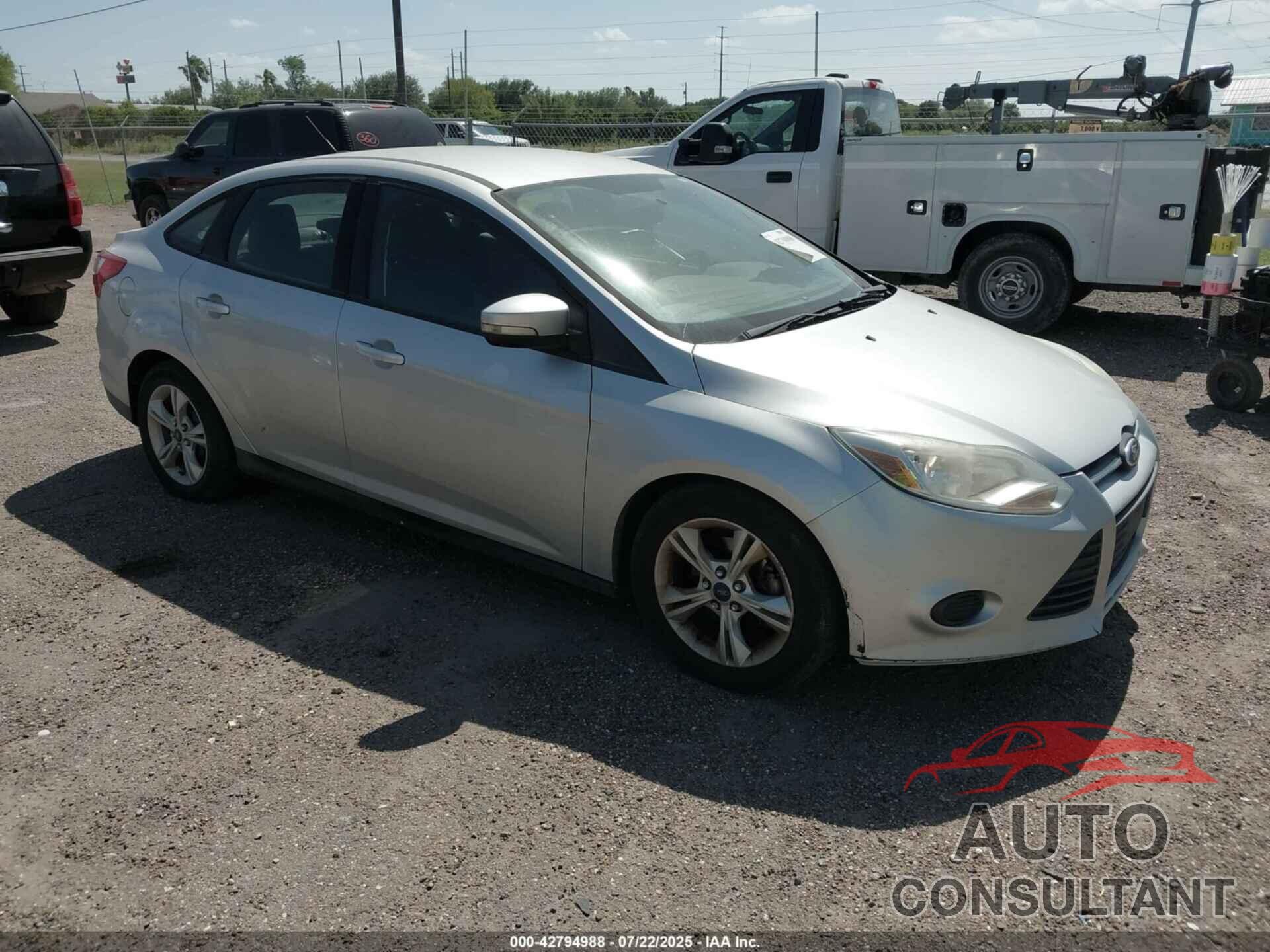 FORD FOCUS 2014 - 1FADP3F22EL441602