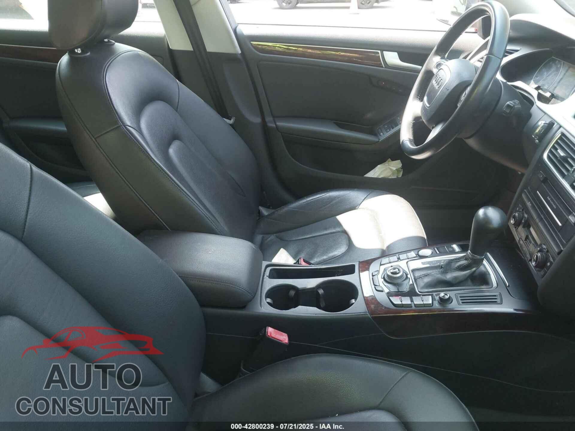AUDI A4 2012 - WAUFFAFL3CN020943