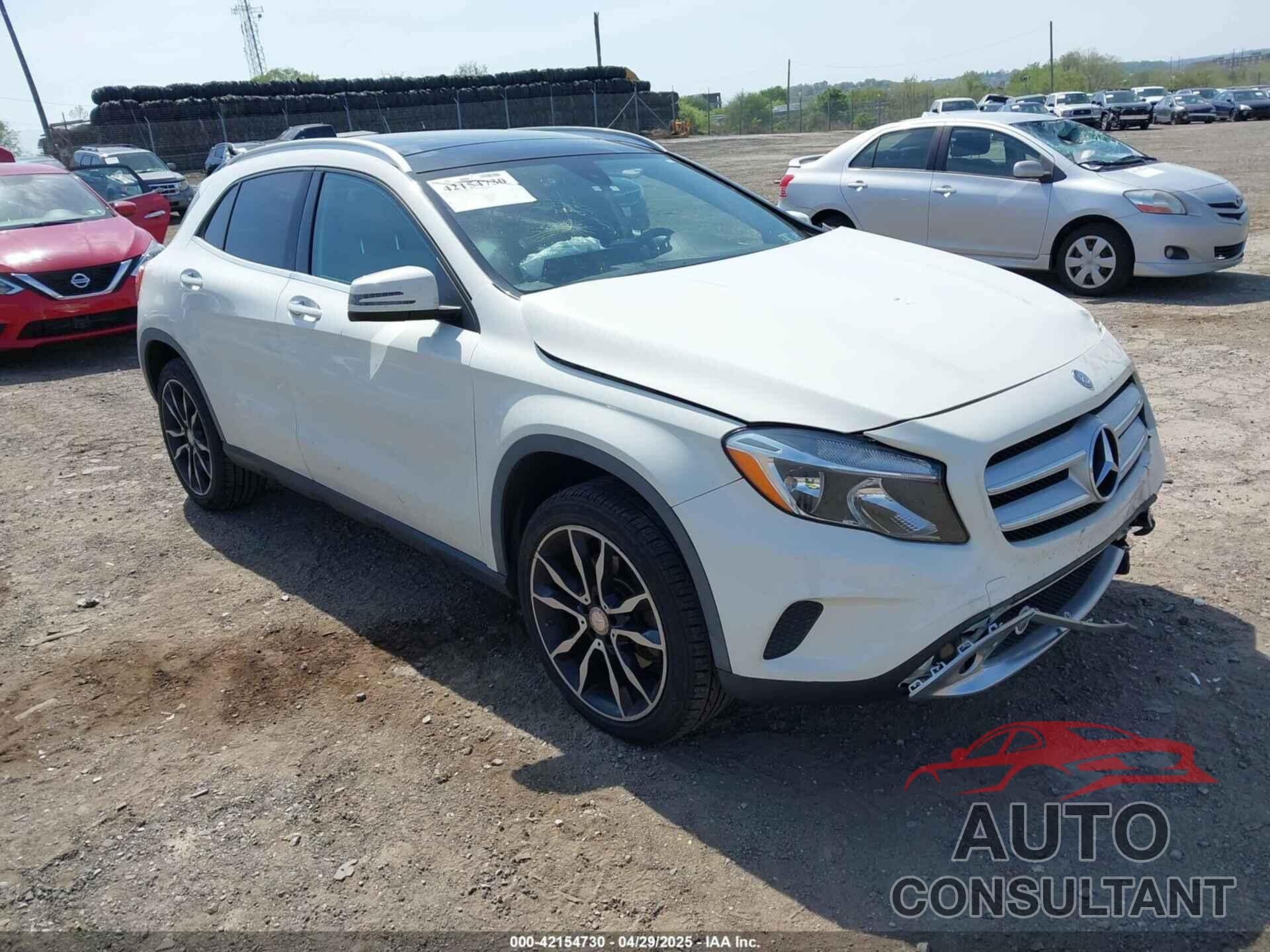 MERCEDES-BENZ GLA 250 2017 - WDCTG4GB6HJ305946