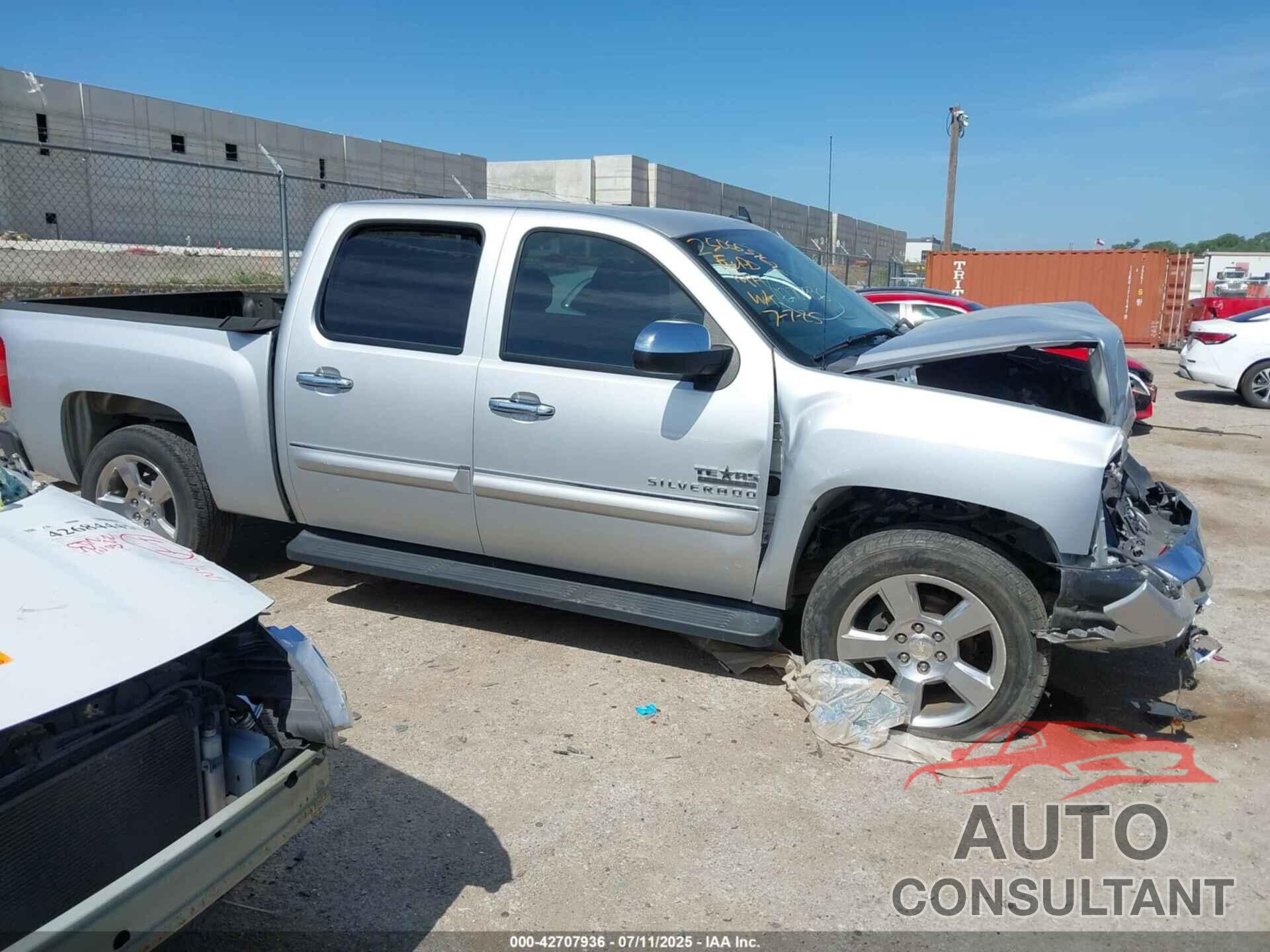 CHEVROLET SILVERADO 1500 2013 - 3GCPCSE07DG260844