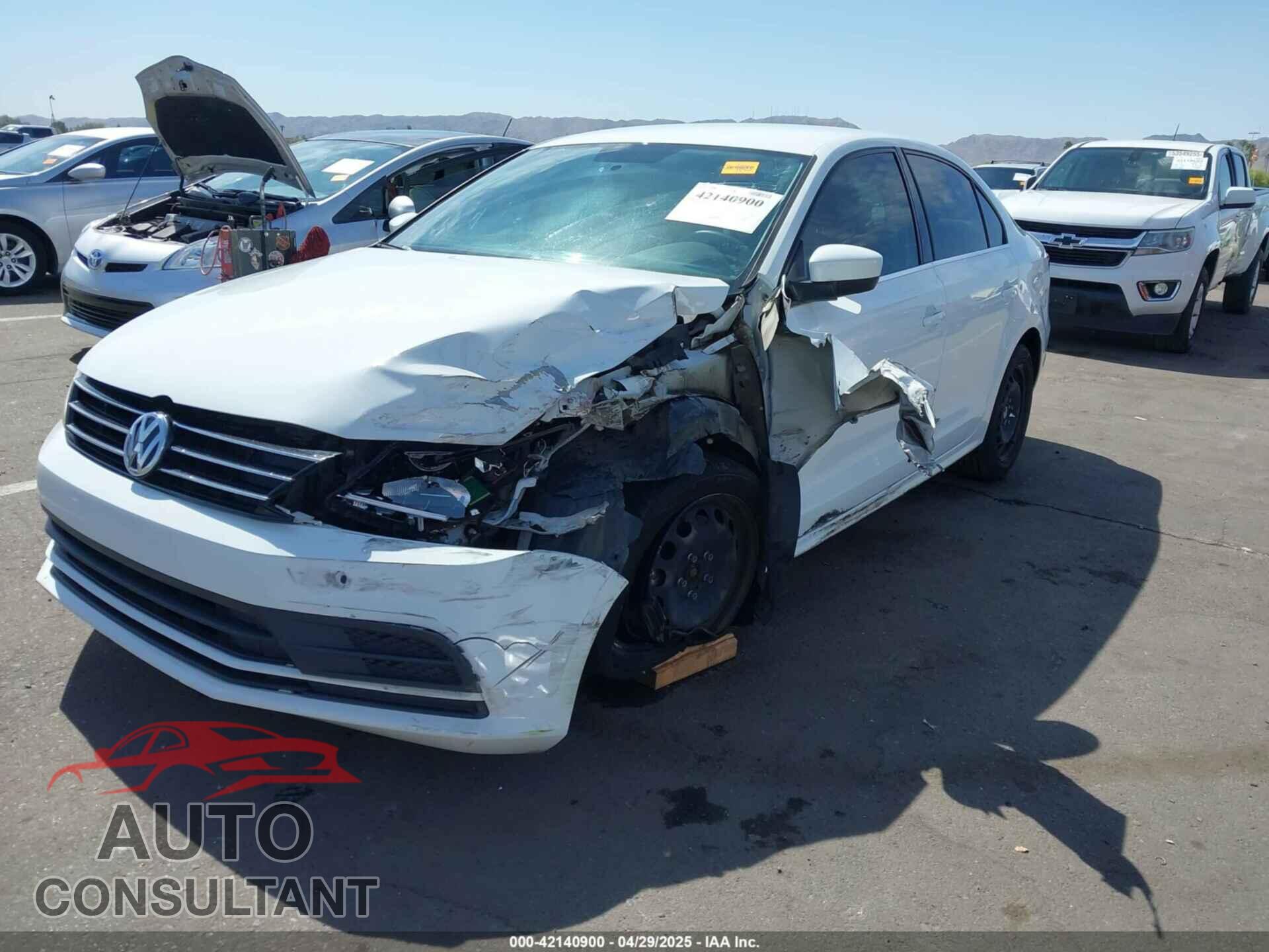 VOLKSWAGEN JETTA 2017 - 3VW2B7AJ8HM322023