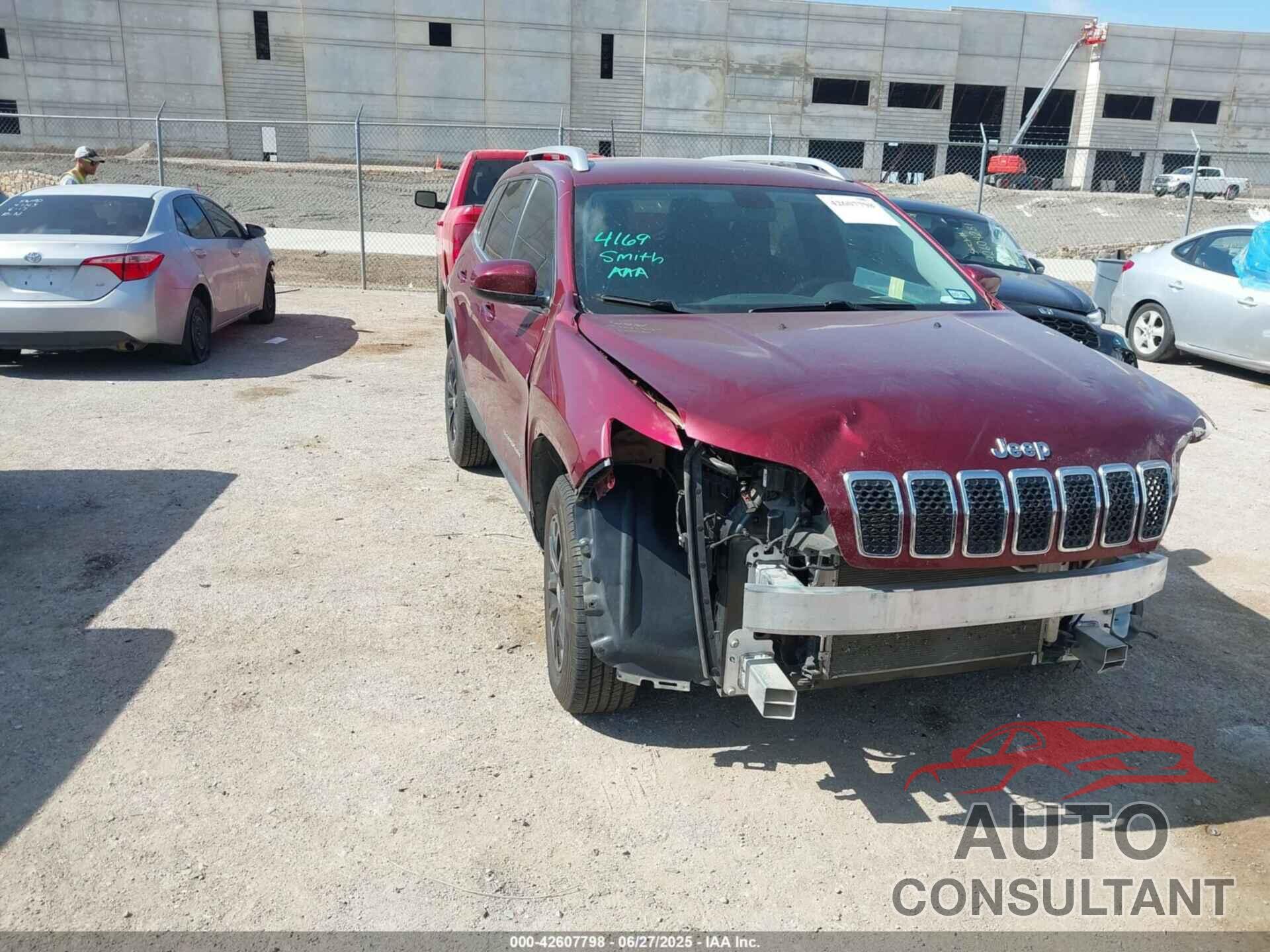 JEEP CHEROKEE 2019 - 1C4PJMCB3KD284140