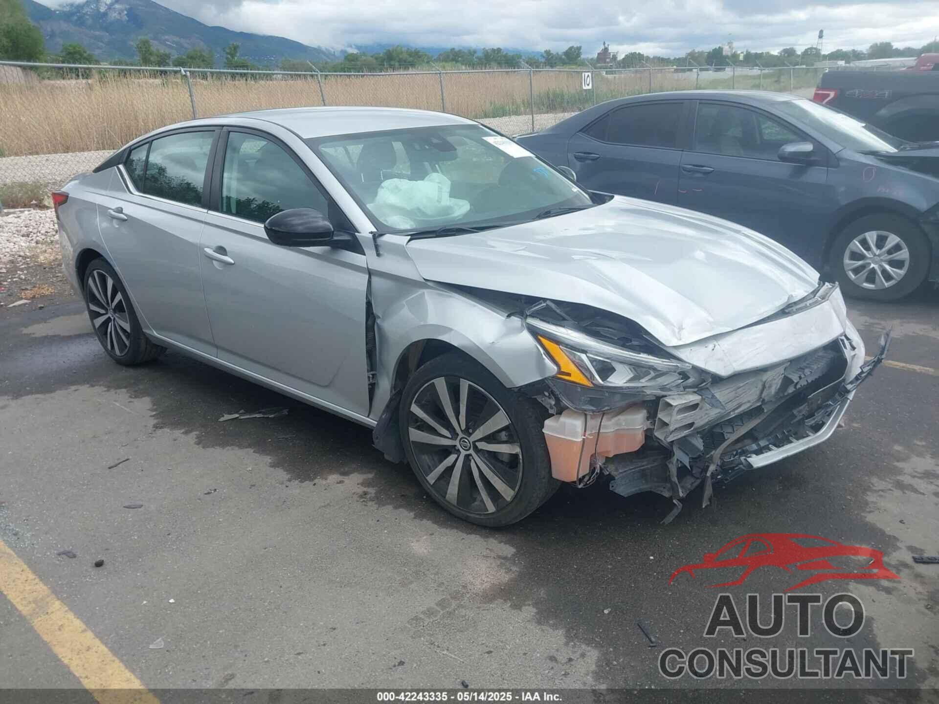 NISSAN ALTIMA 2021 - 1N4BL4CV7MN361092
