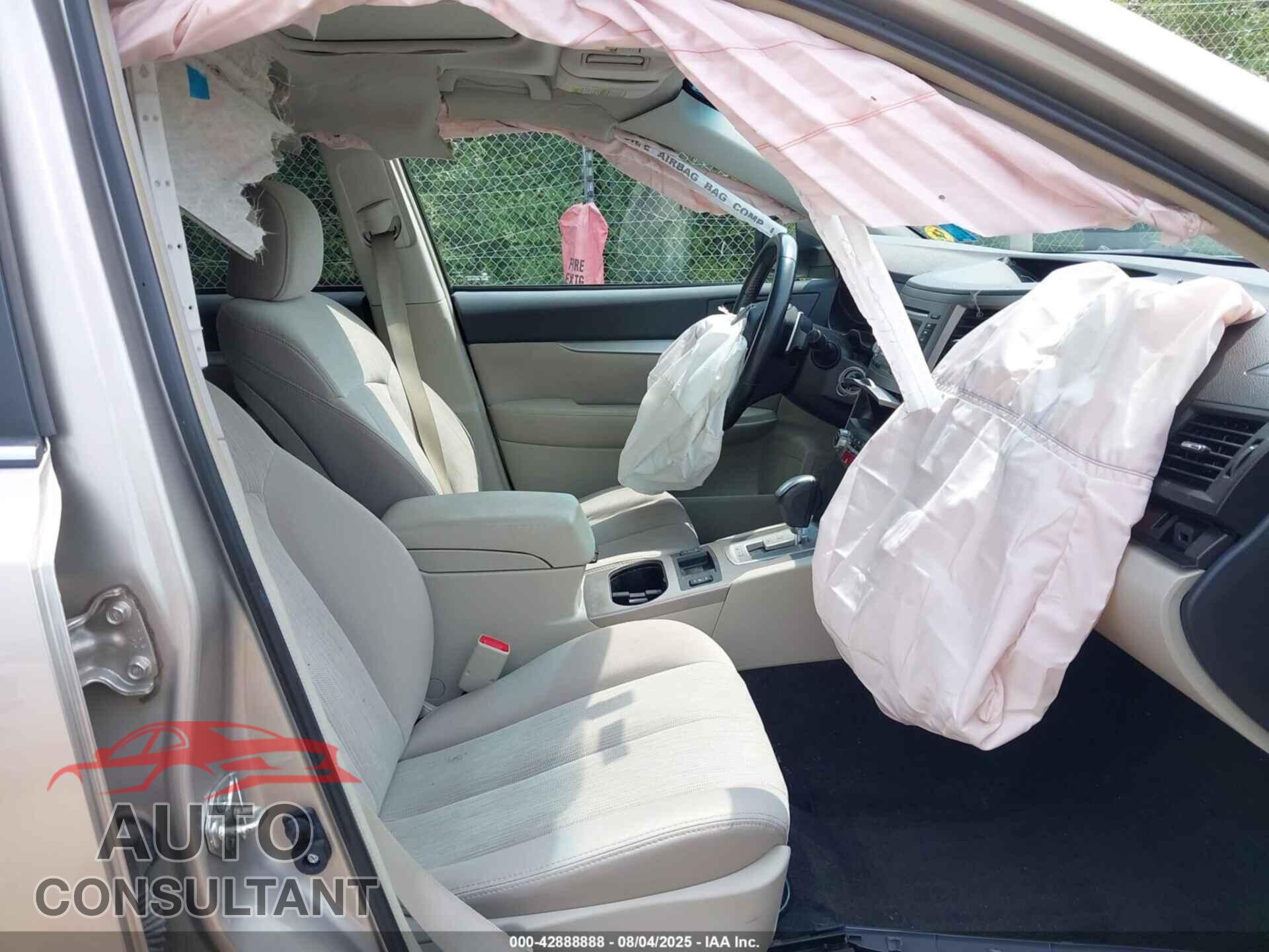 SUBARU OUTBACK 2014 - 4S4BRCDC3E3222876