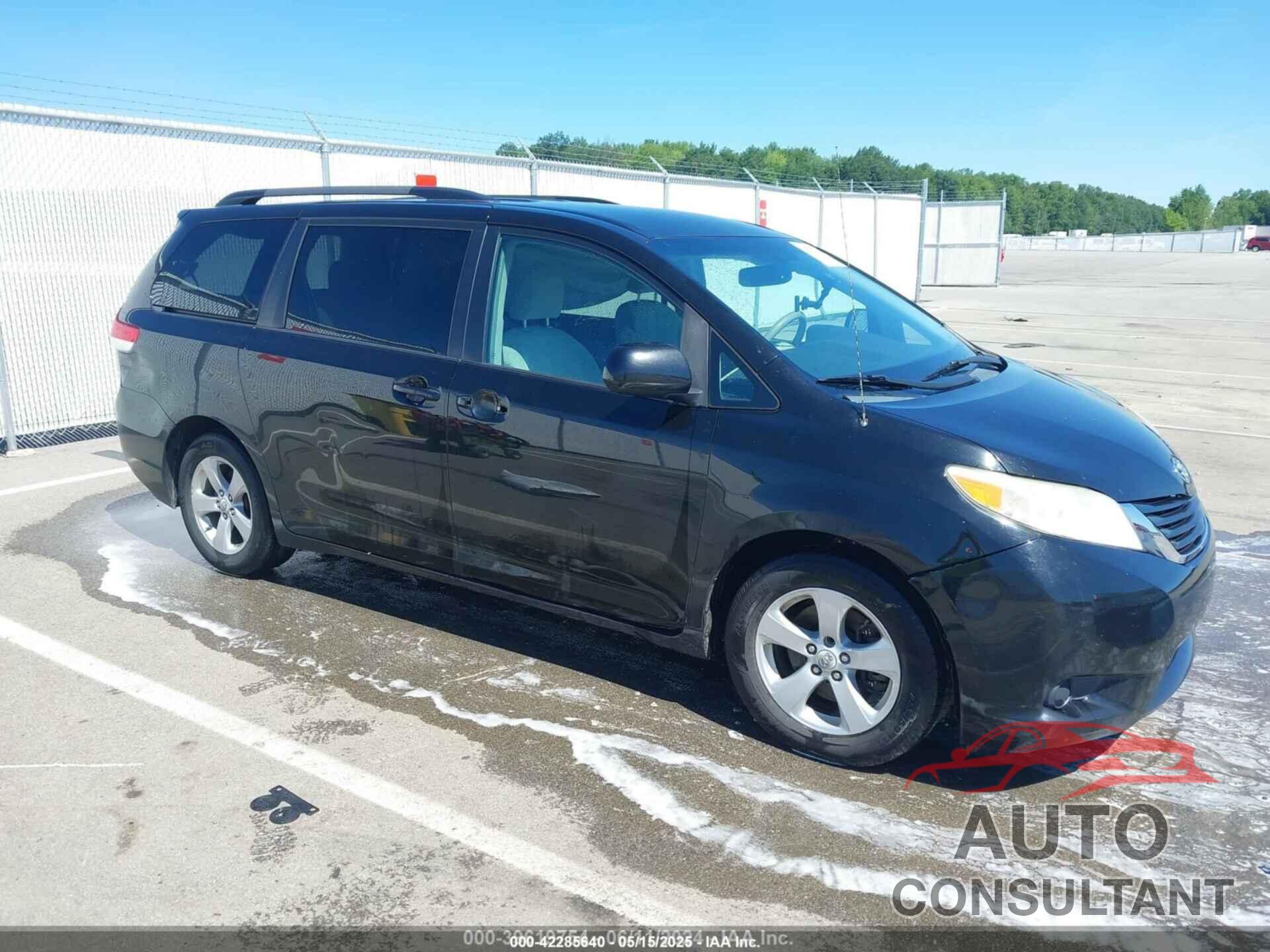 TOYOTA SIENNA 2012 - 5TDKK3DC2CS185470