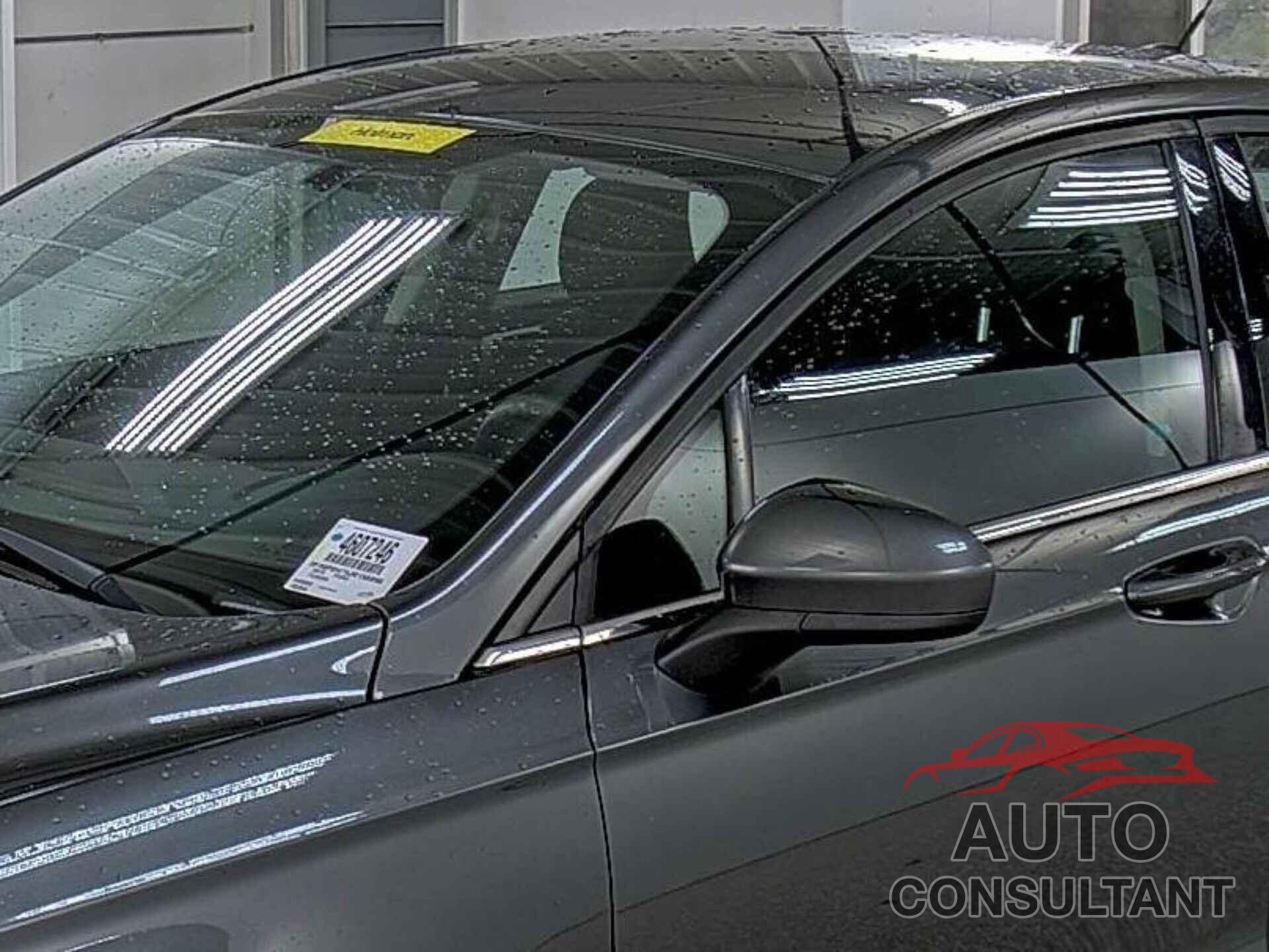 FORD FUSION 2018 - 3FA6P0H75JR156890