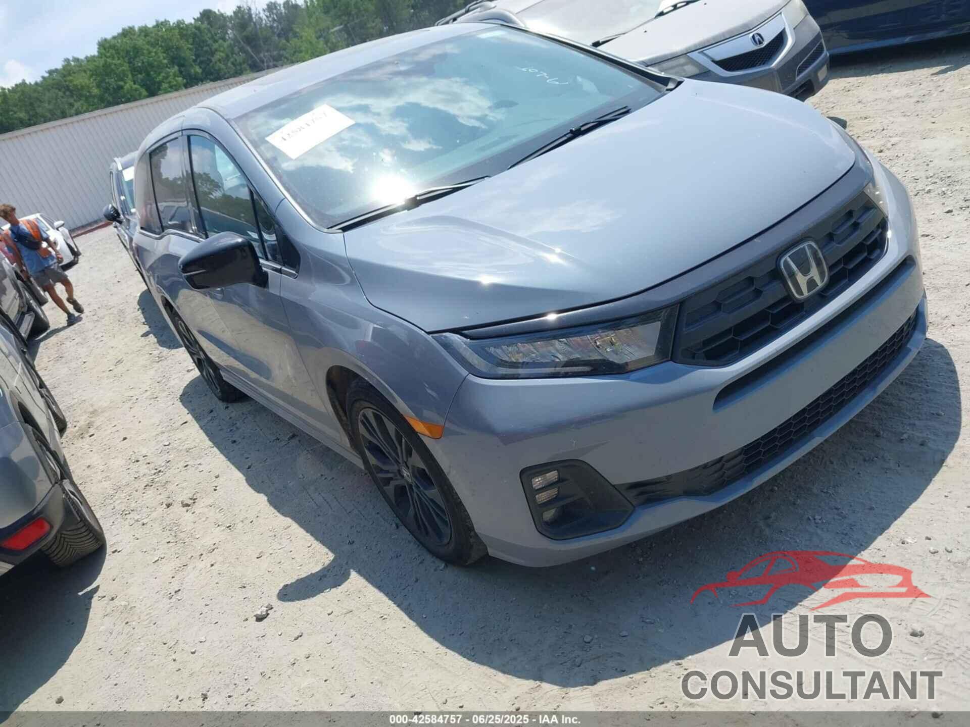 HONDA ODYSSEY 2025 - 5FNRL6H74SB051251