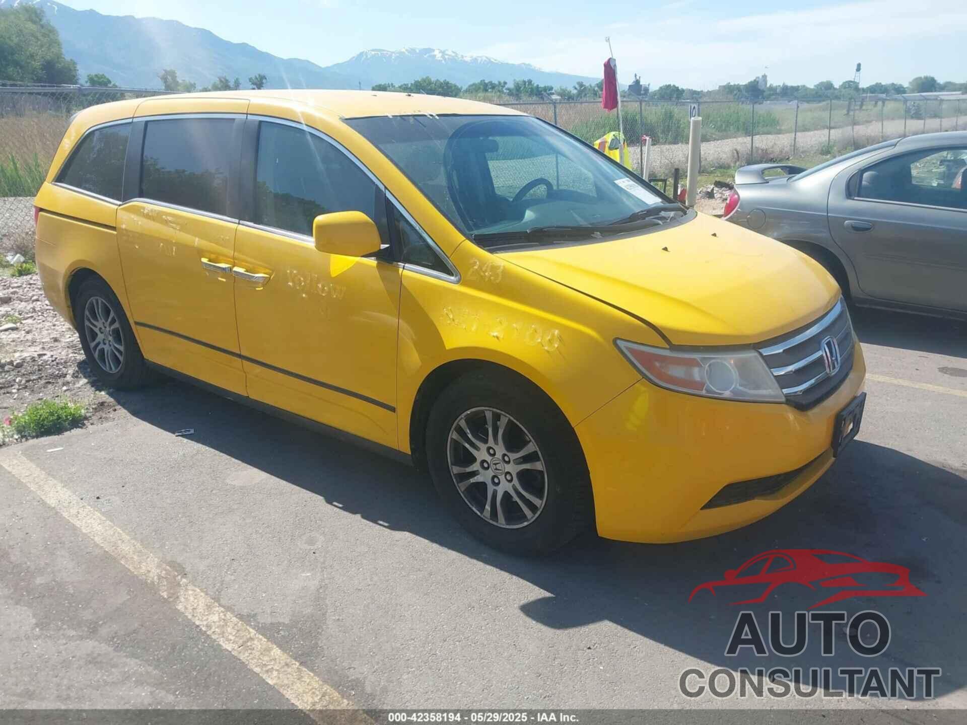 HONDA ODYSSEY 2012 - 5FNRL5H44CB017537