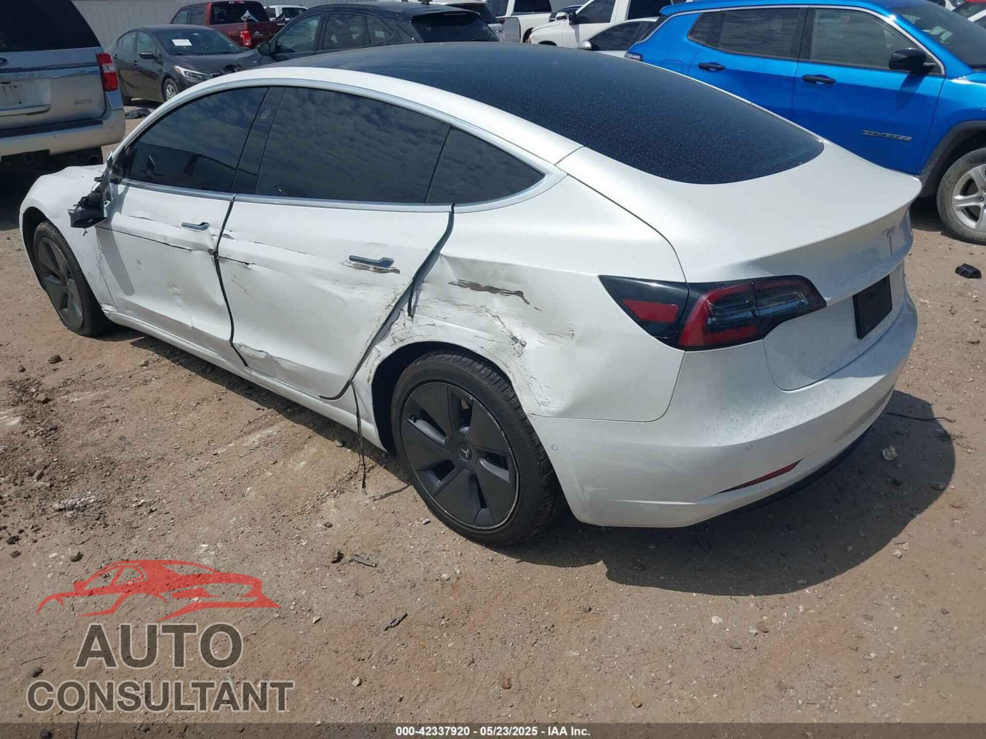 TESLA MODEL 3 2019 - 5YJ3E1EA3KF300254