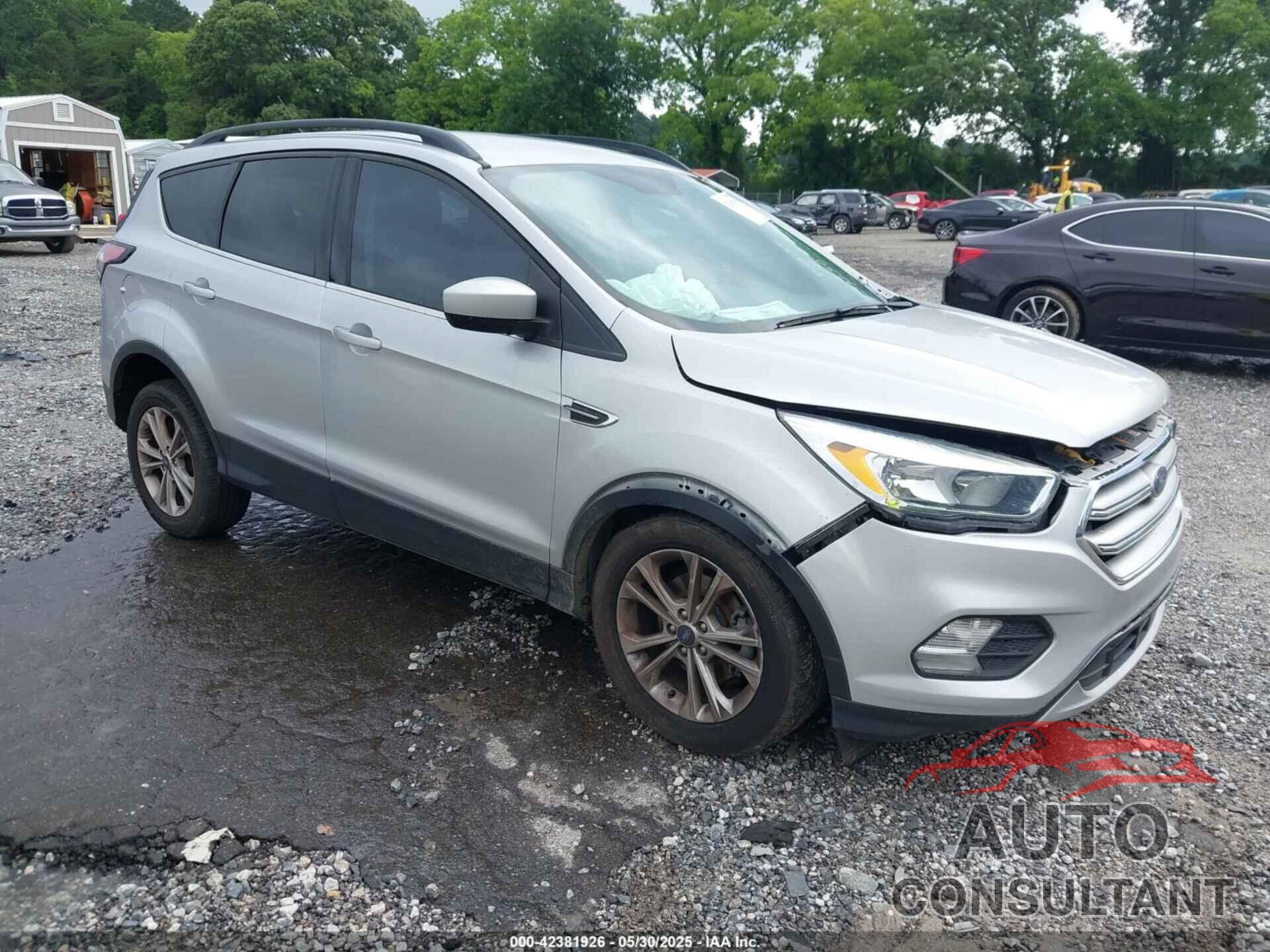FORD ESCAPE 2018 - 1FMCU0GD2JUD41030