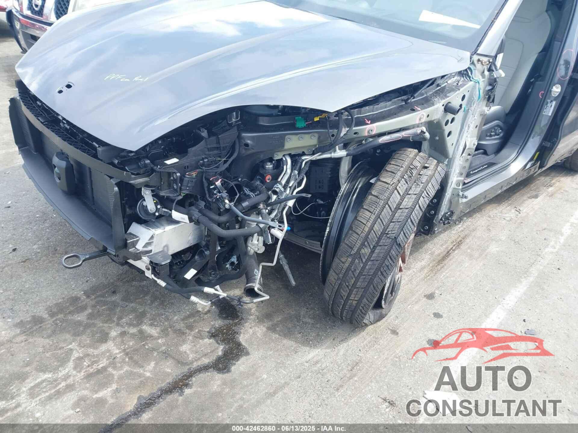 PORSCHE CAYENNE 2025 - WP1AM2AY7SDA27408