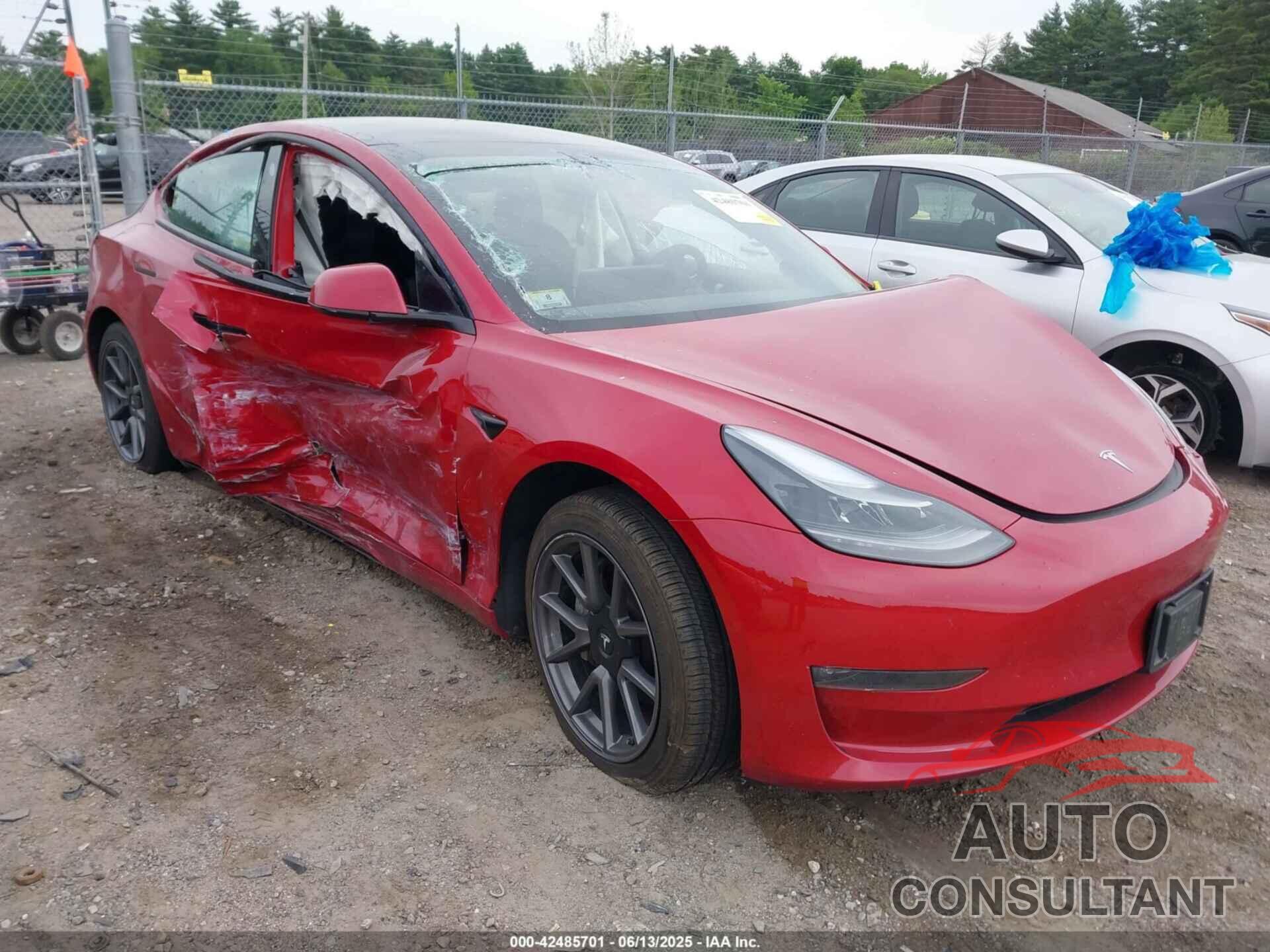TESLA MODEL 3 2022 - 5YJ3E1EB3NF324681