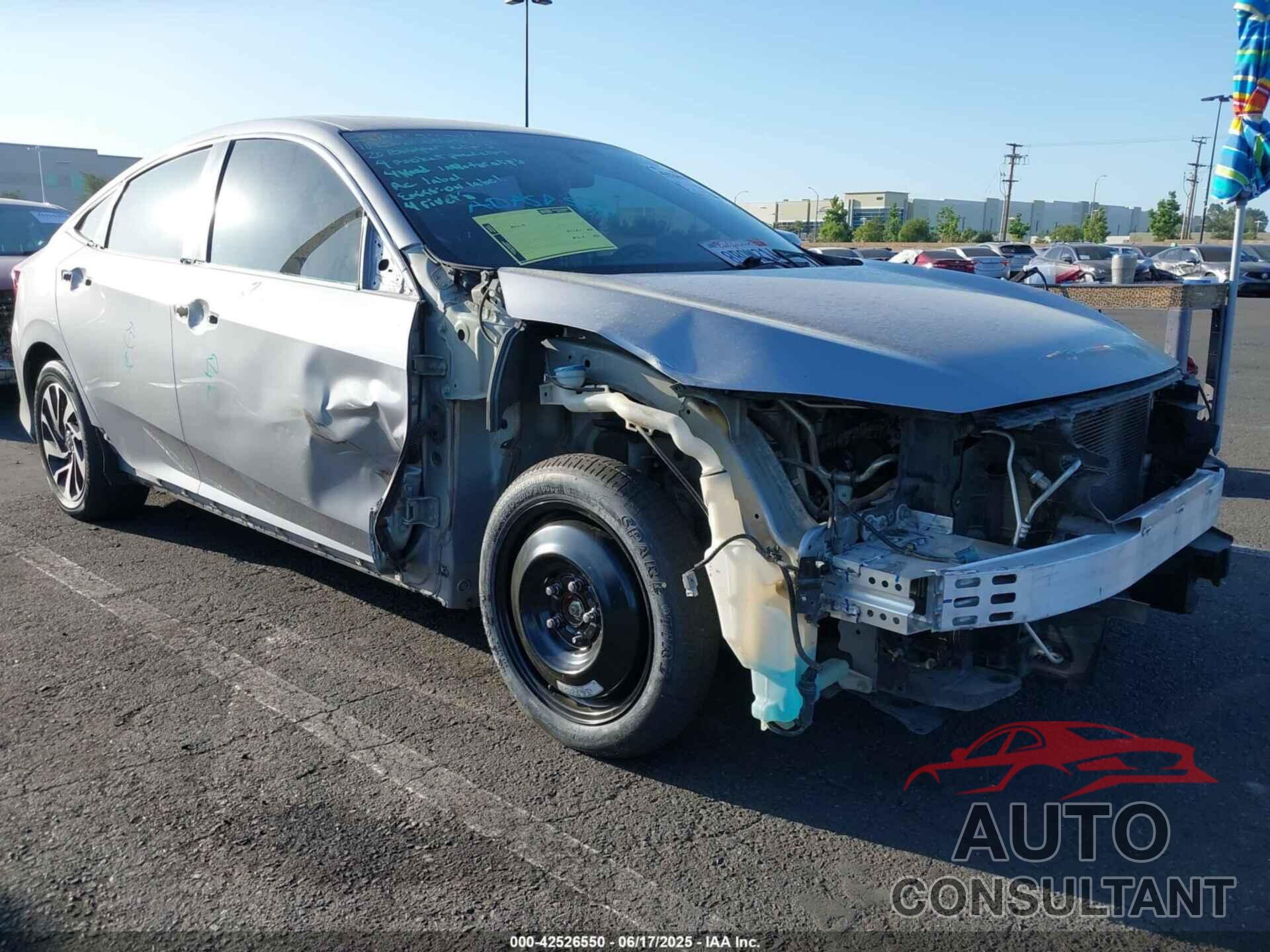 HONDA CIVIC 2018 - 2HGFC2F74JH509475