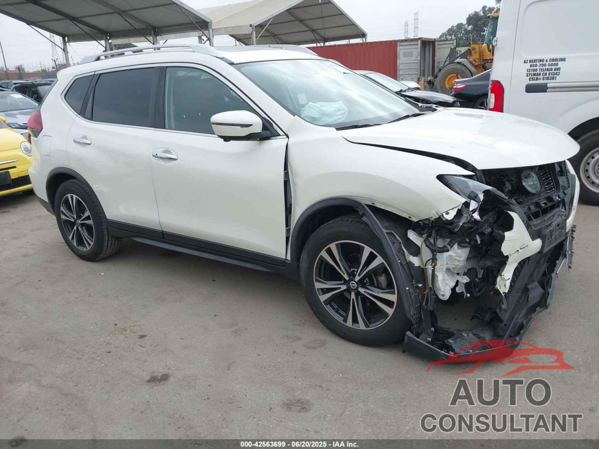 NISSAN ROGUE 2019 - JN8AT2MT3KW257086