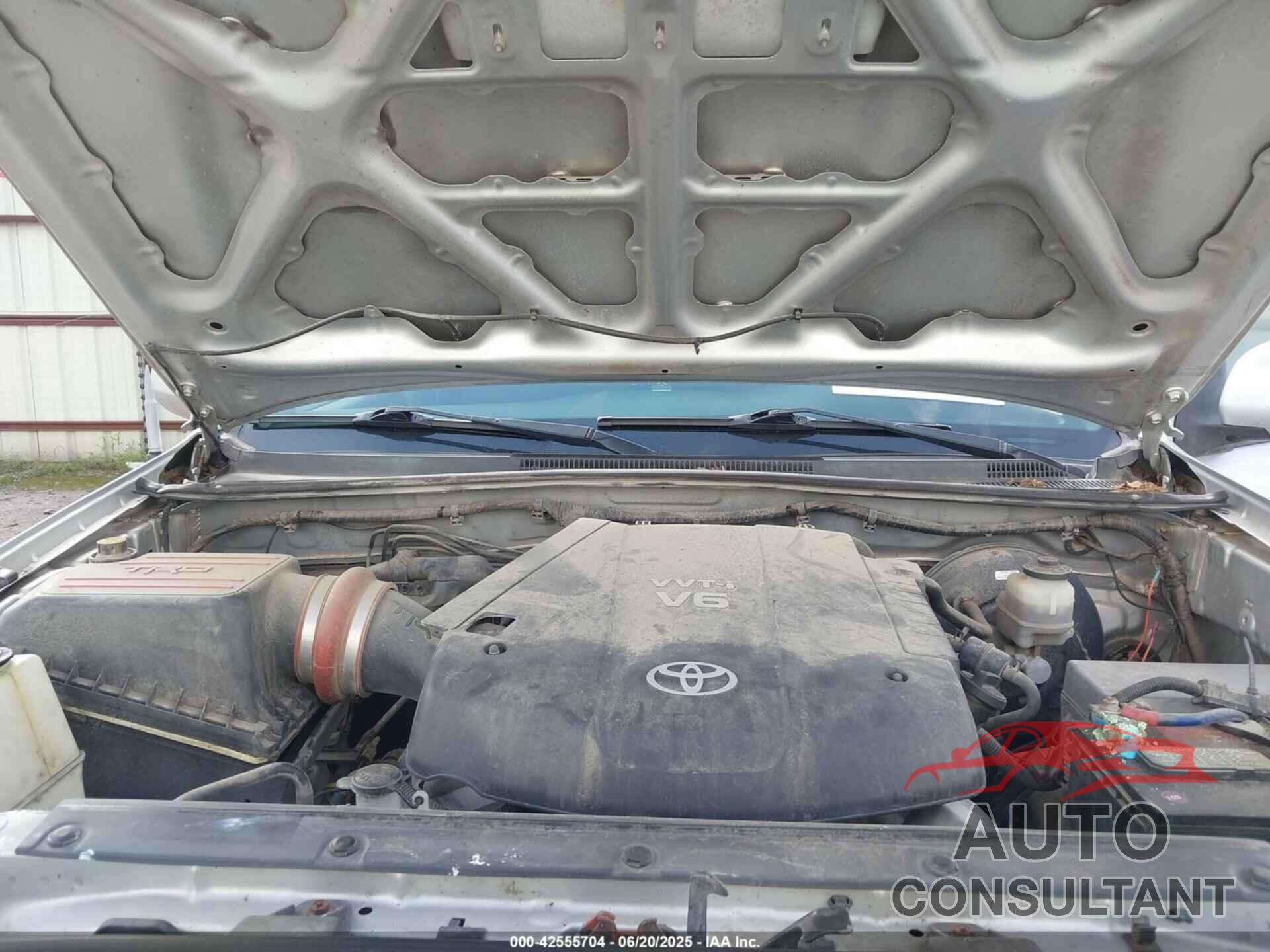 TOYOTA TACOMA 2011 - 5TFLU4ENXBX021994