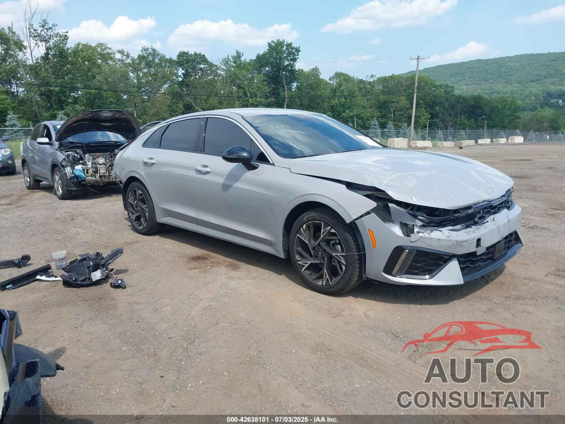KIA K5 2025 - KNAG64J70S5326531