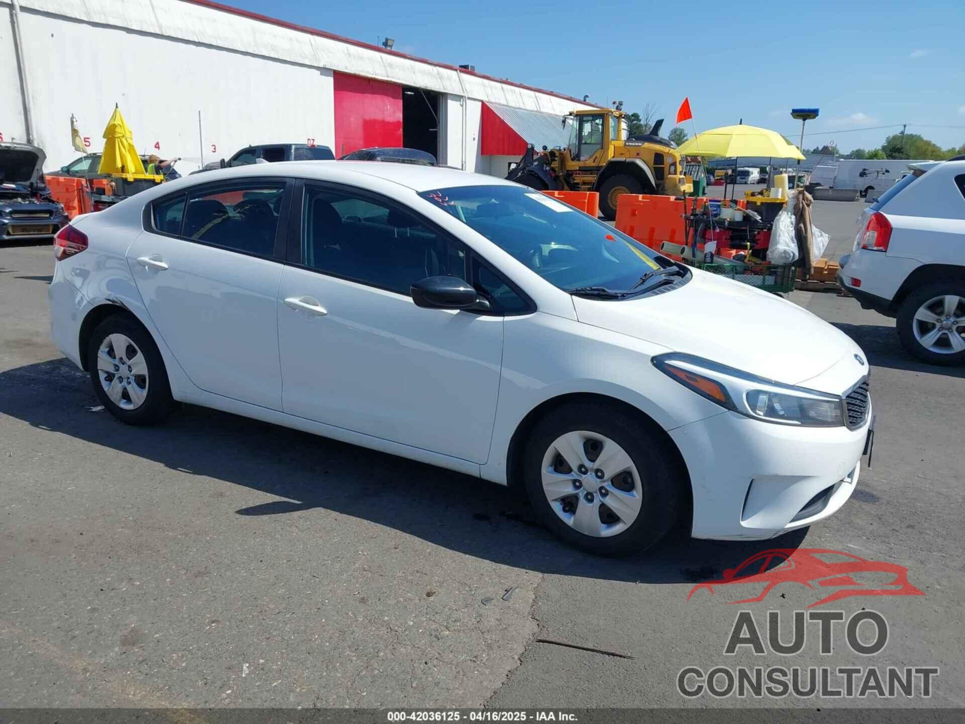 KIA FORTE 2017 - 3KPFK4A79HE156869