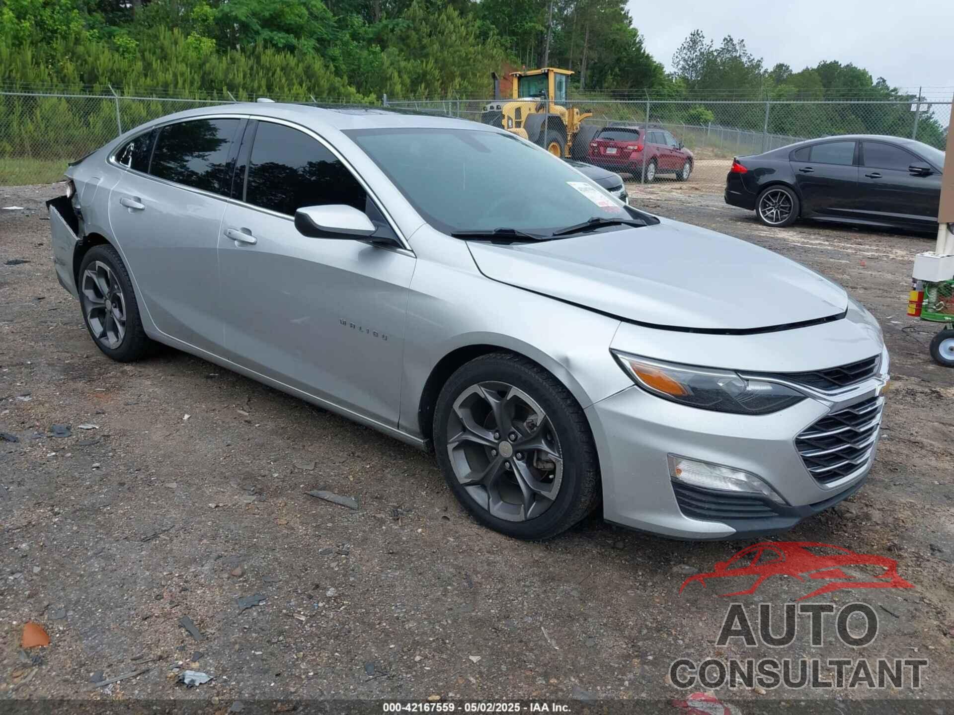 CHEVROLET MALIBU 2021 - 1G1ZD5ST1MF018020