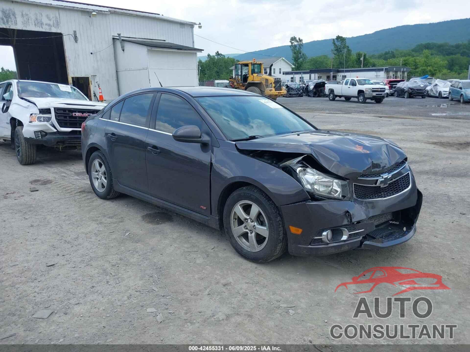 CHEVROLET CRUZE 2014 - 1G1PC5SB5E7476317