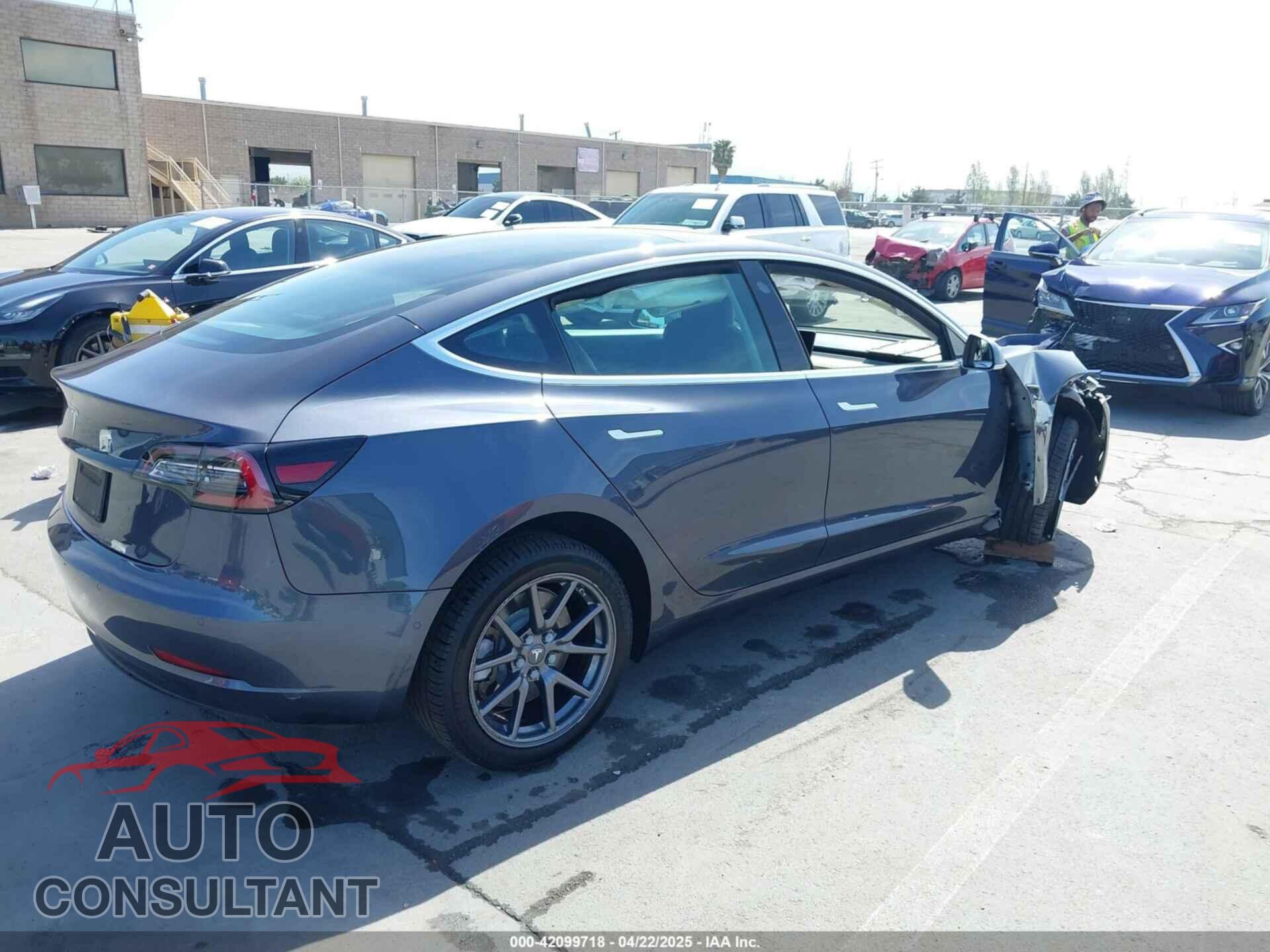 TESLA MODEL 3 2020 - 5YJ3E1EA6LF703159