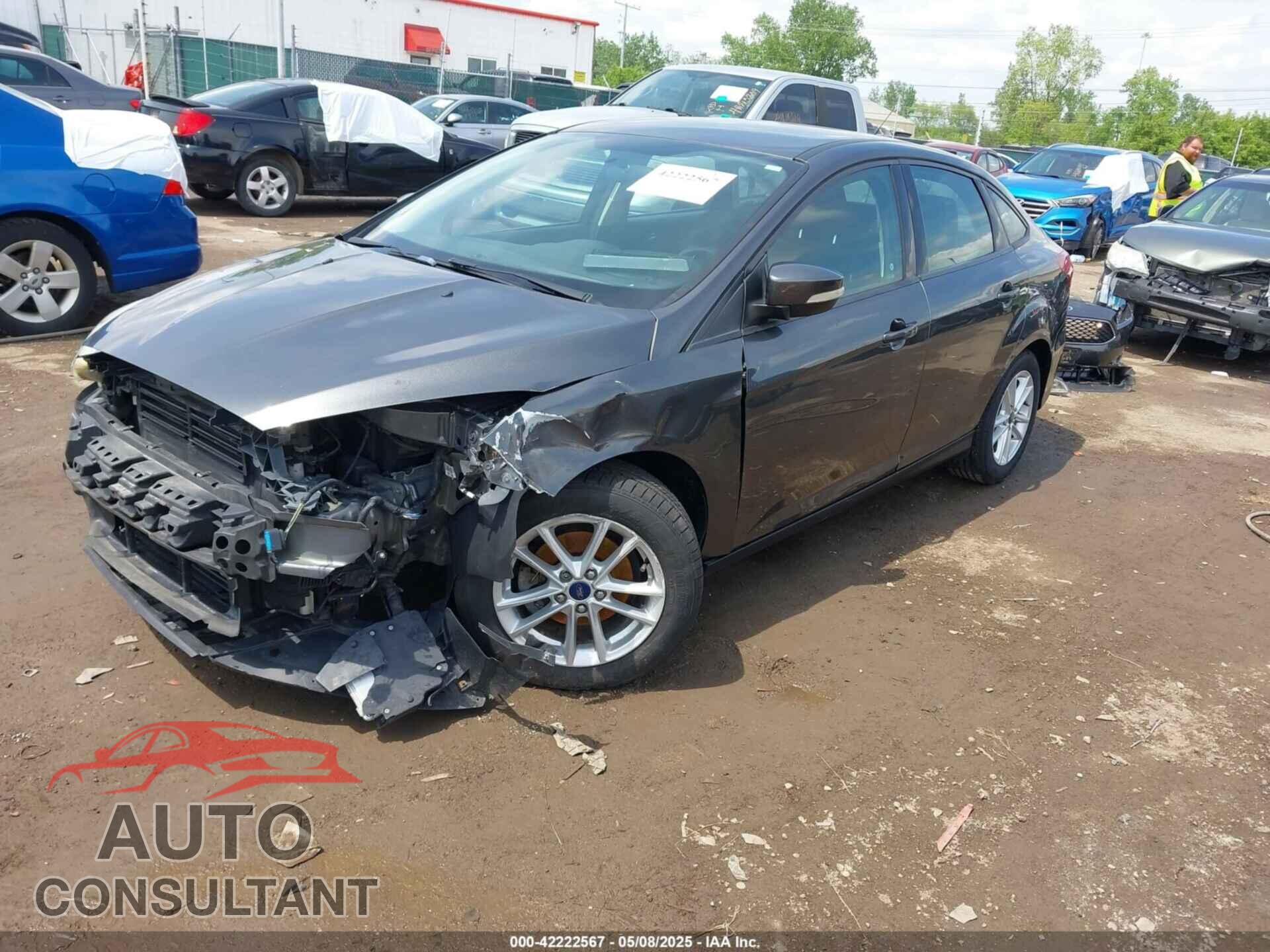 FORD FOCUS 2017 - 1FADP3F23HL203732