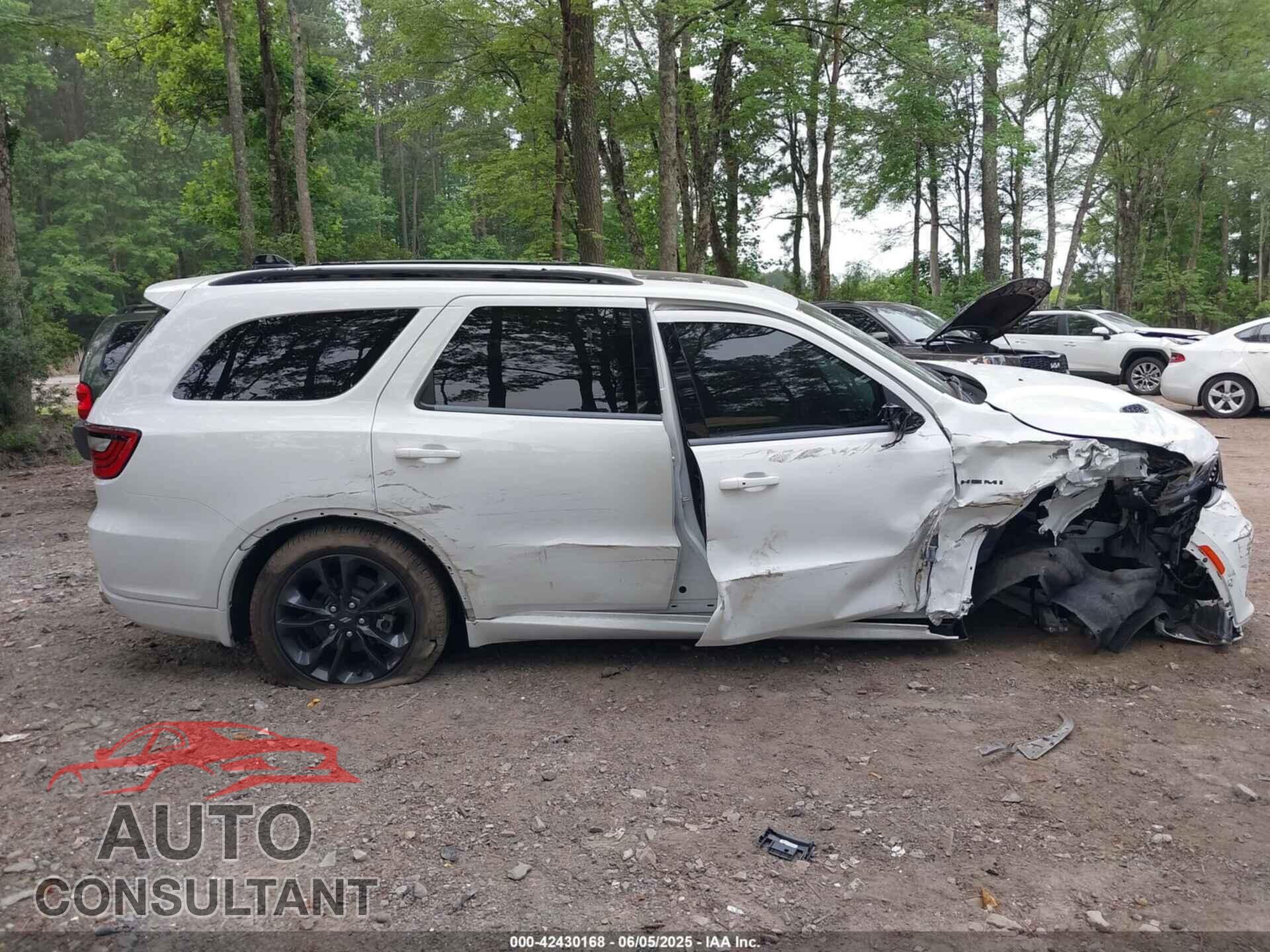 DODGE DURANGO 2023 - 1C4SDHCT1PC654015